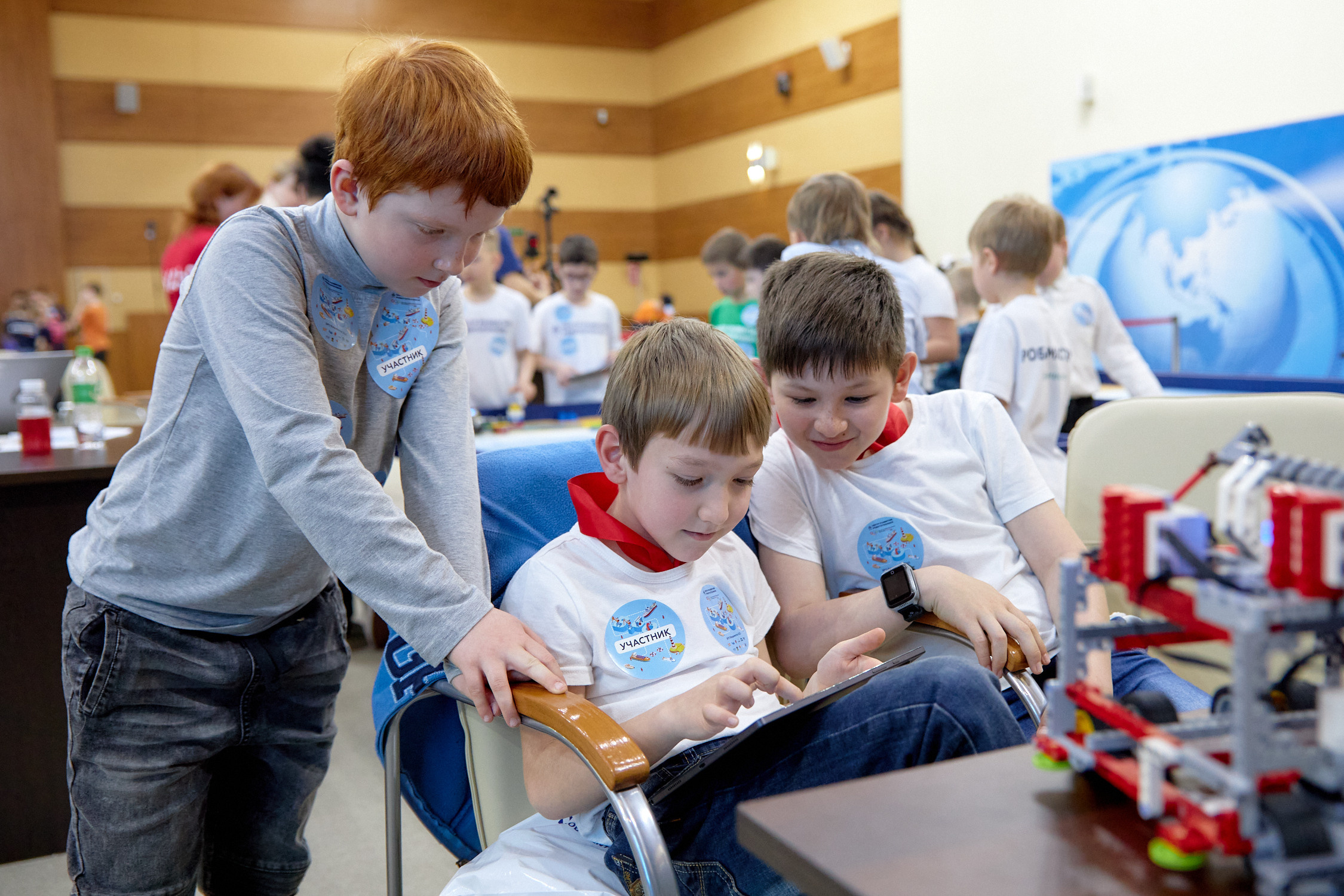 Соревнования по робототехнике. Репортажный фотограф Владивосток Анастасия Сокольникова