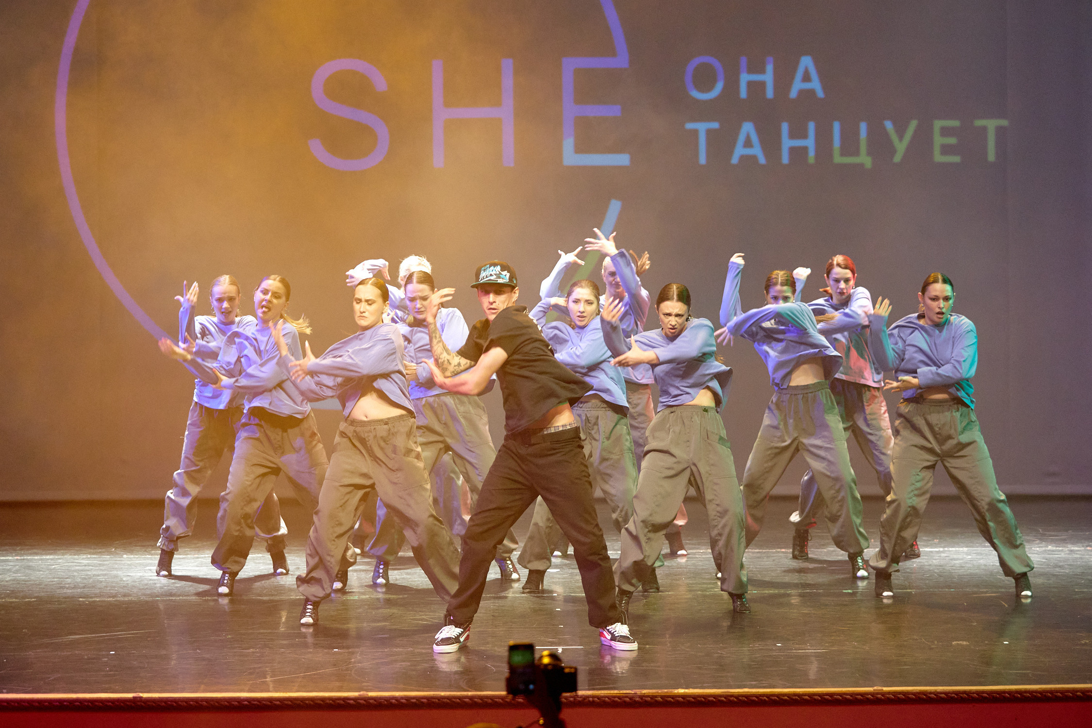 SHE: Она танцует. Отчётный концерт. Репортажный фотограф Владивосток Анастасия Сокольникова