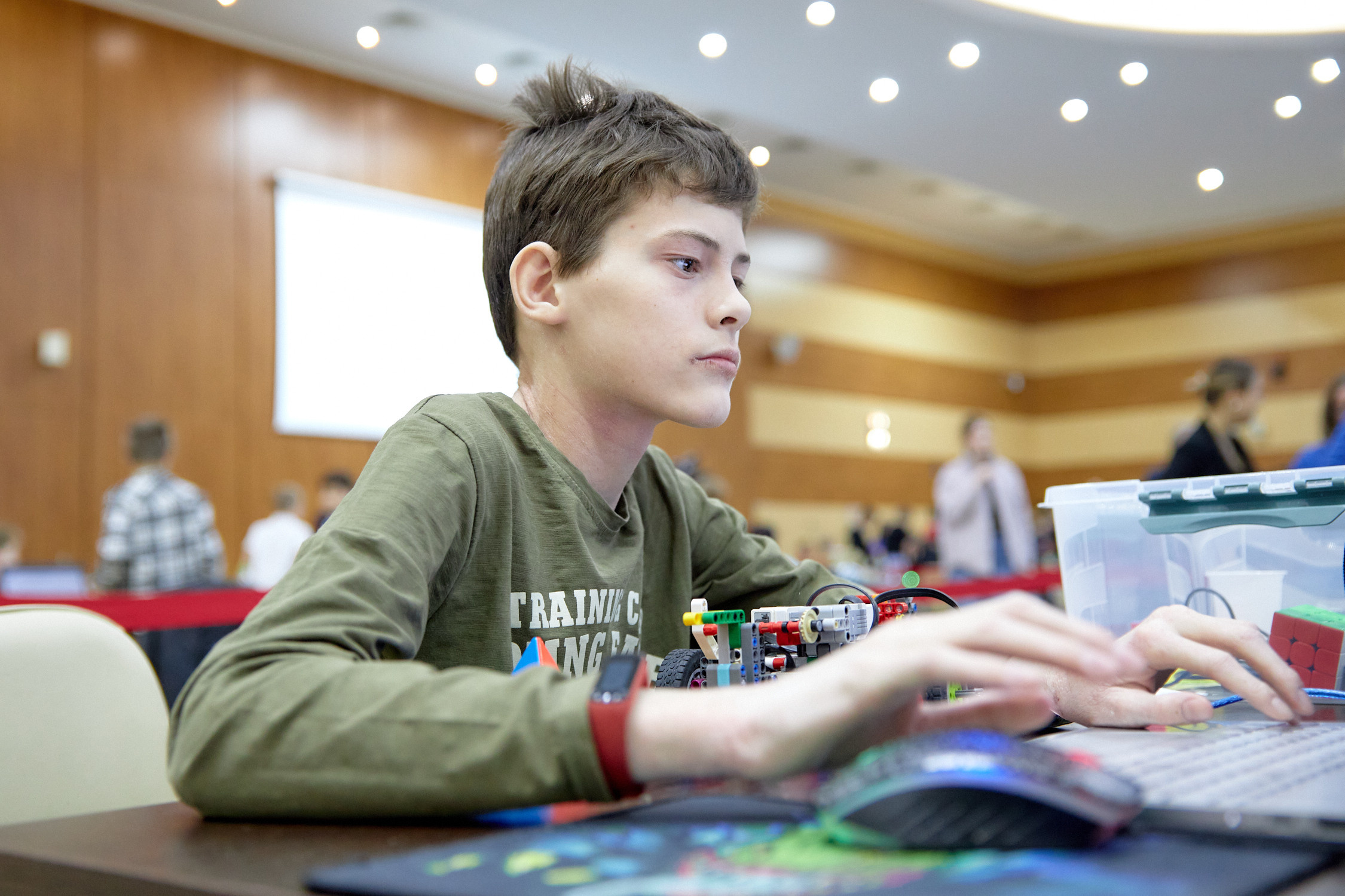 Соревнования по робототехнике. Репортажный фотограф Владивосток Анастасия Сокольникова