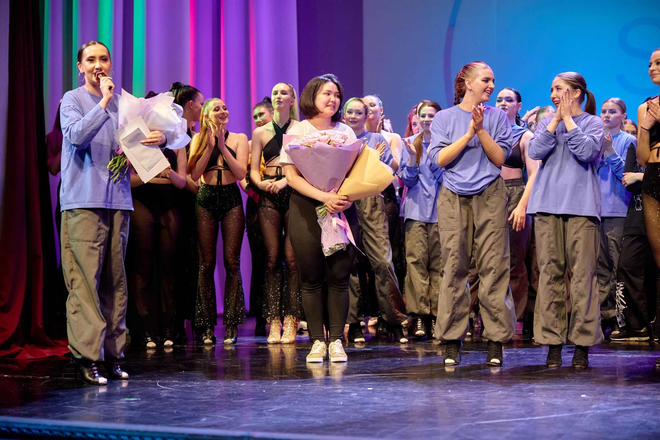 SHE: Она танцует. Отчётный концерт. Репортажный фотограф Владивосток Анастасия Сокольникова