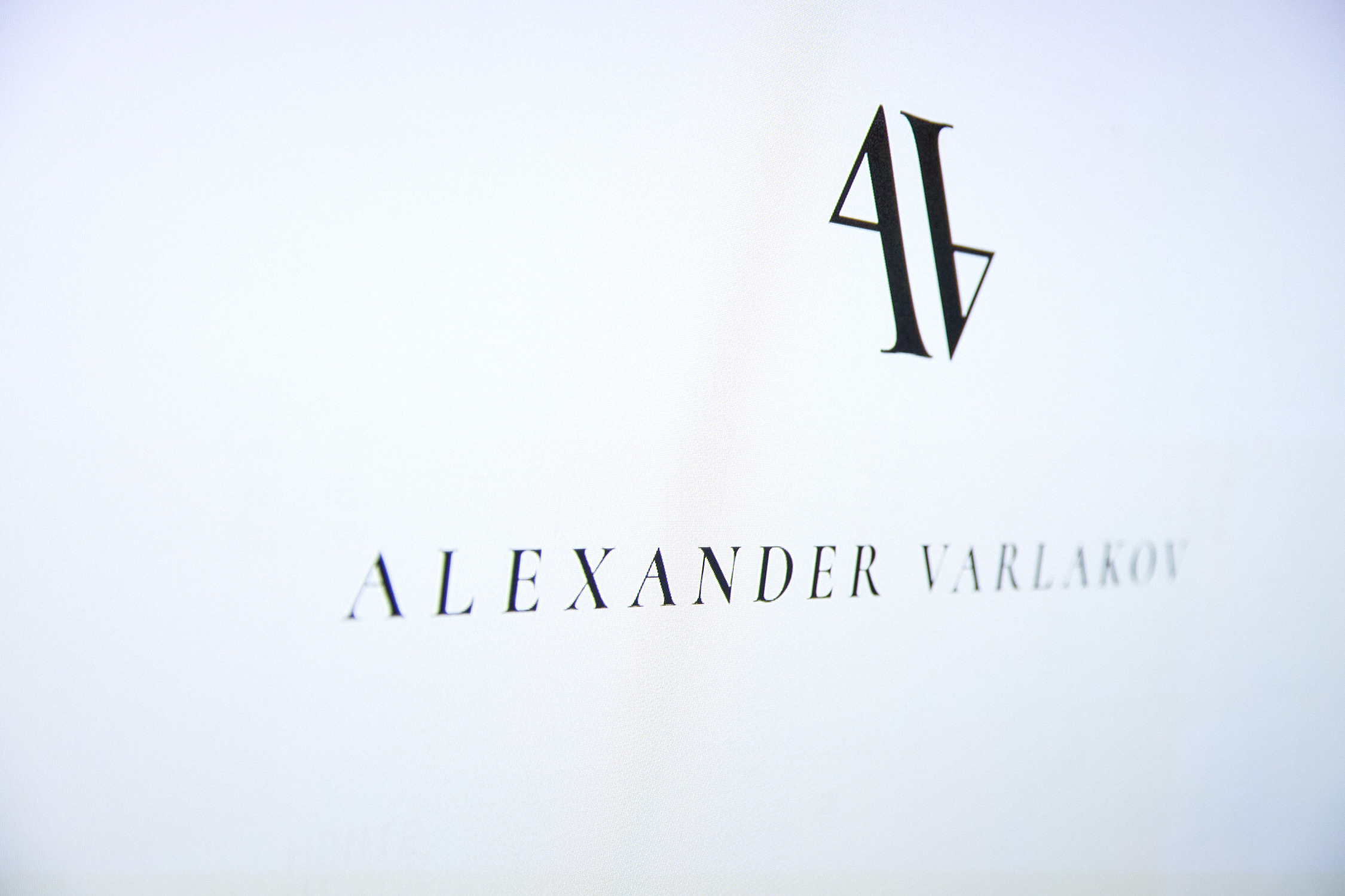 Показ Александра Варлакова. Репортажный фотограф Владивосток Анастасия Сокольникова