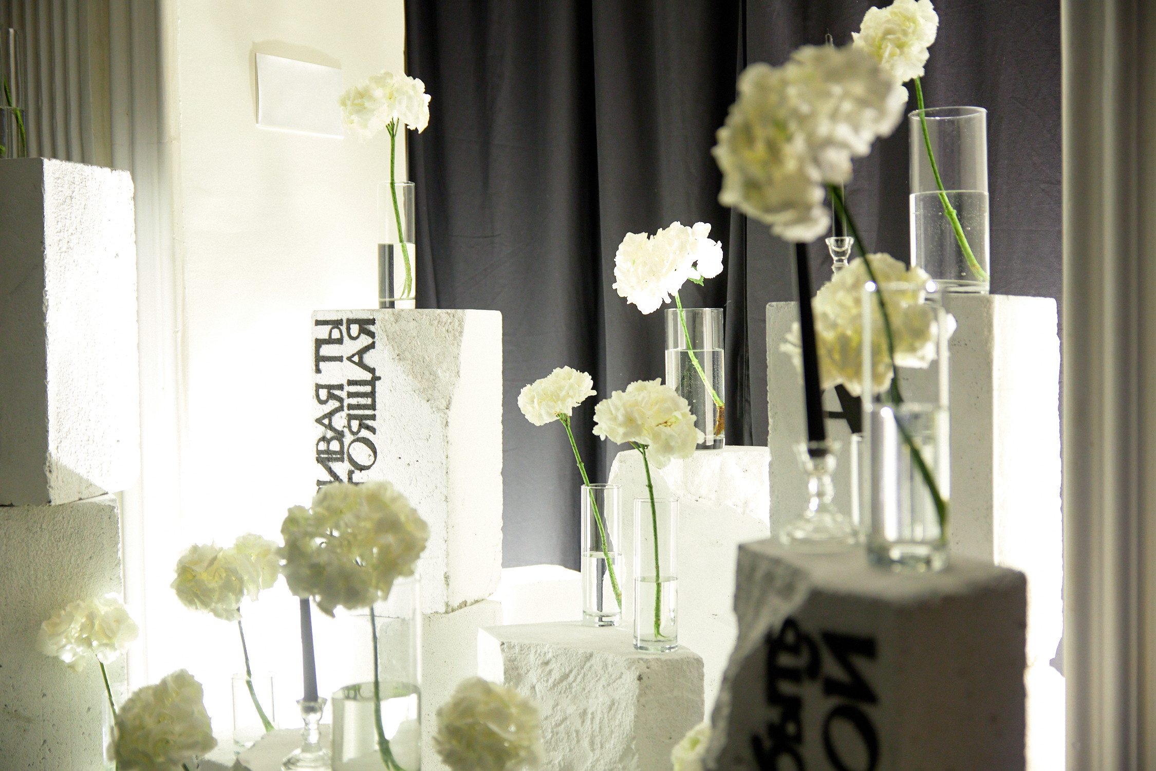 Показ Александра Варлакова. Репортажный фотограф Владивосток Анастасия Сокольникова