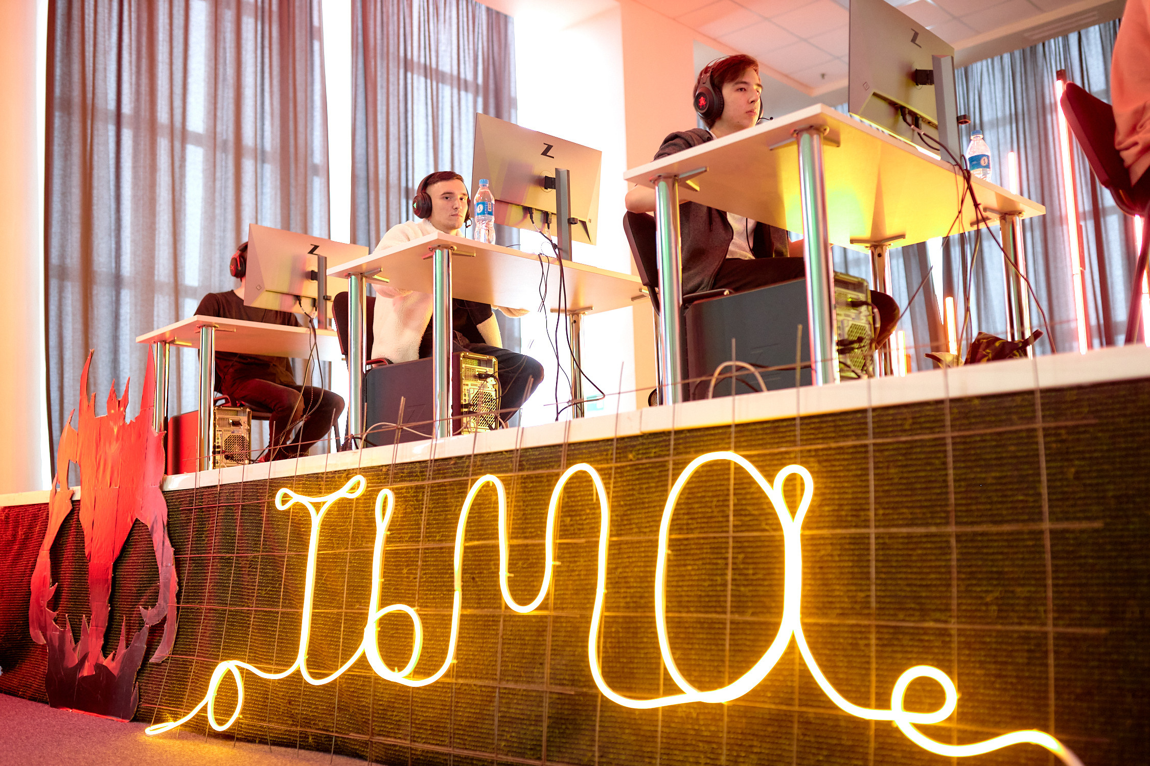 Русский диджитал: Meet up 2023. Репортажный фотограф Владивосток Анастасия Сокольникова