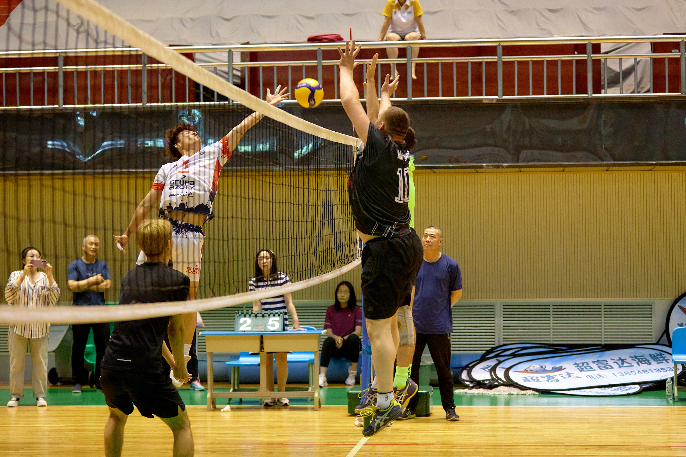 Волейбол. Товарищеские матчи Россия и Китай. Г. Суйфэньхе. Июнь 2023. Репортажный фотограф Владивосток Анастасия Сокольникова