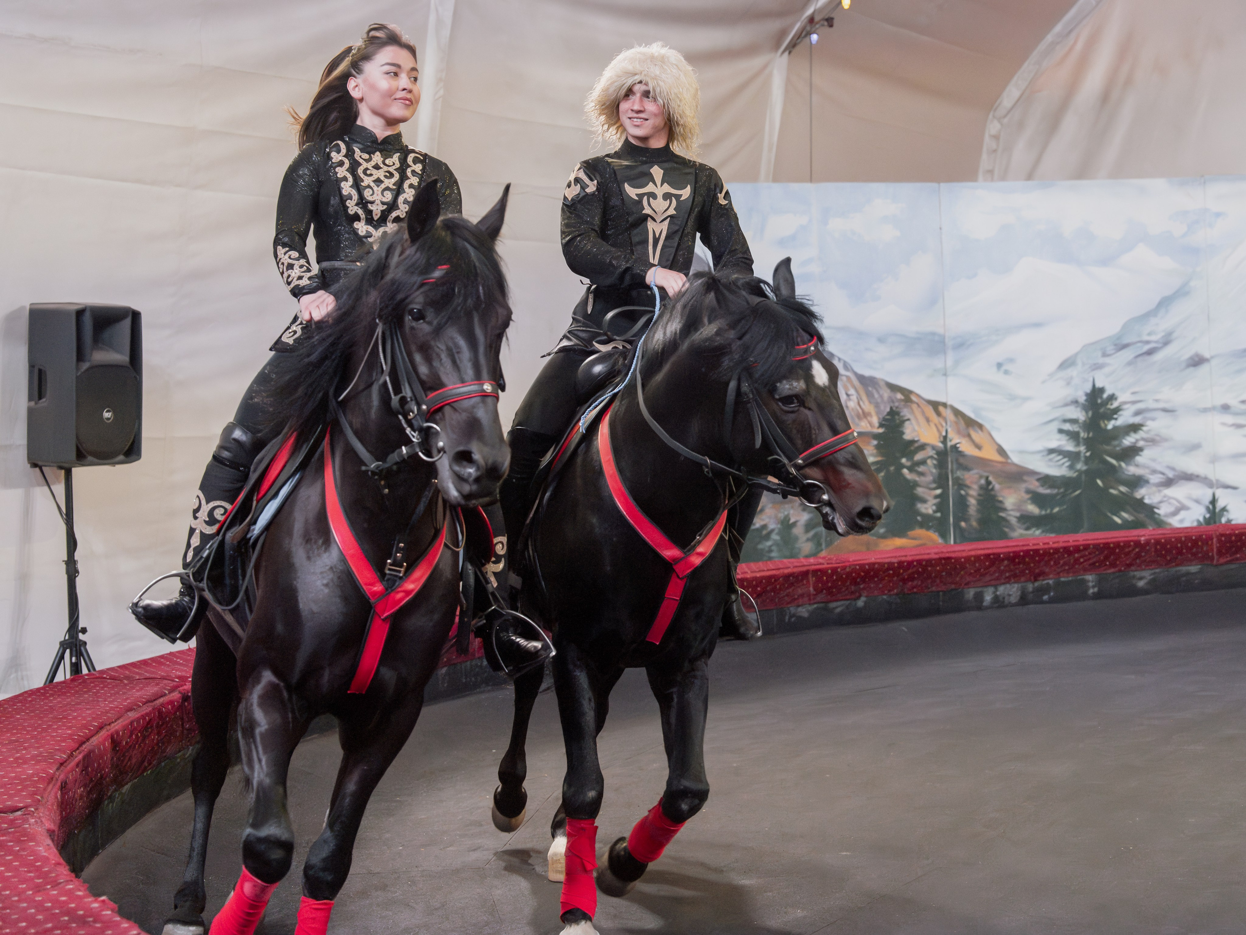 Конный театр «Нарты». Репортажный фотограф в Красной Поляне и Сочи Павлюченко Екатерина