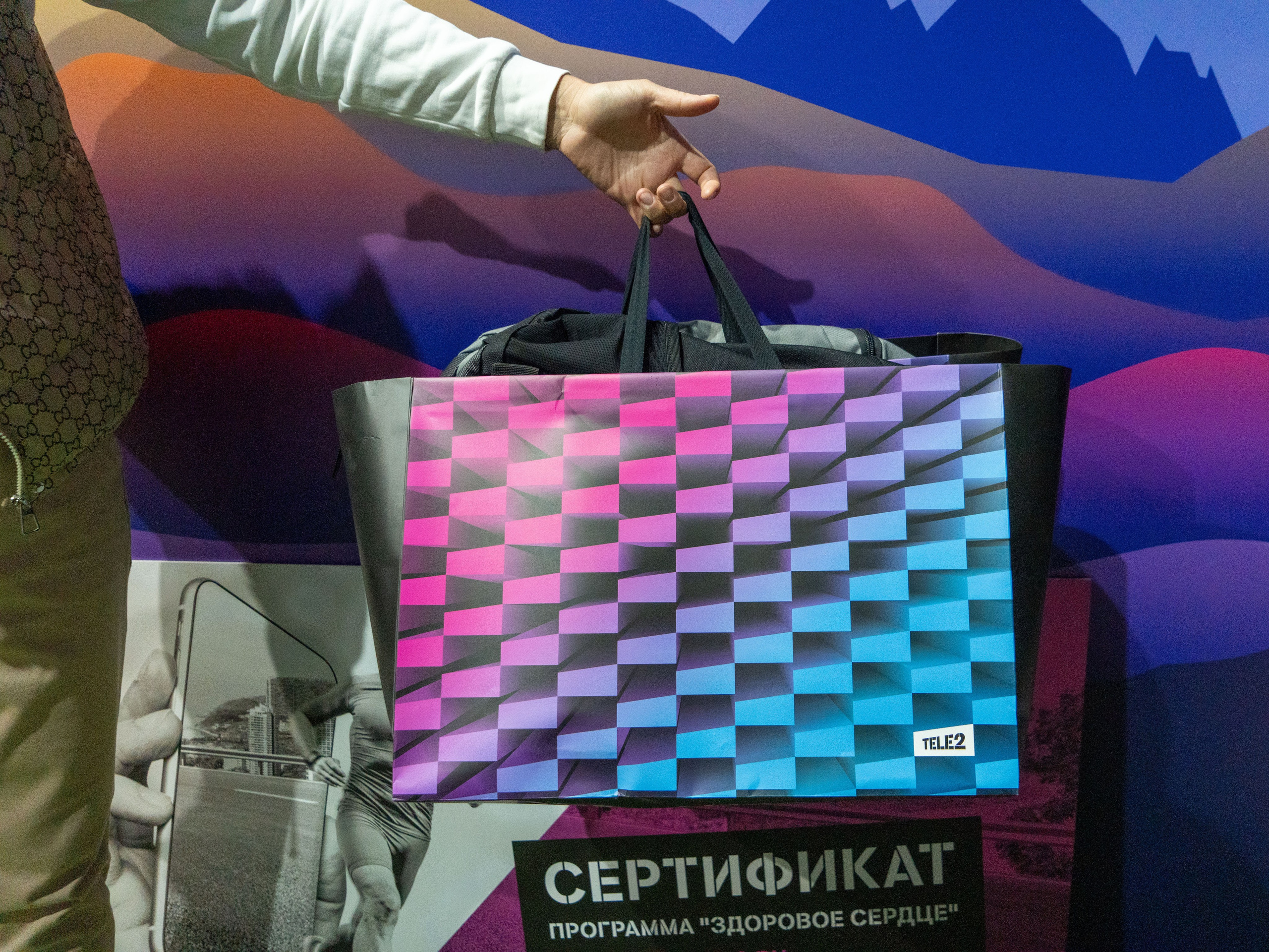 Фотоотчет партнерской интеграции для компании TELE2 на фестивале Ironstar. Репортажный фотограф в Красной Поляне и Сочи Павлюченко Екатерина