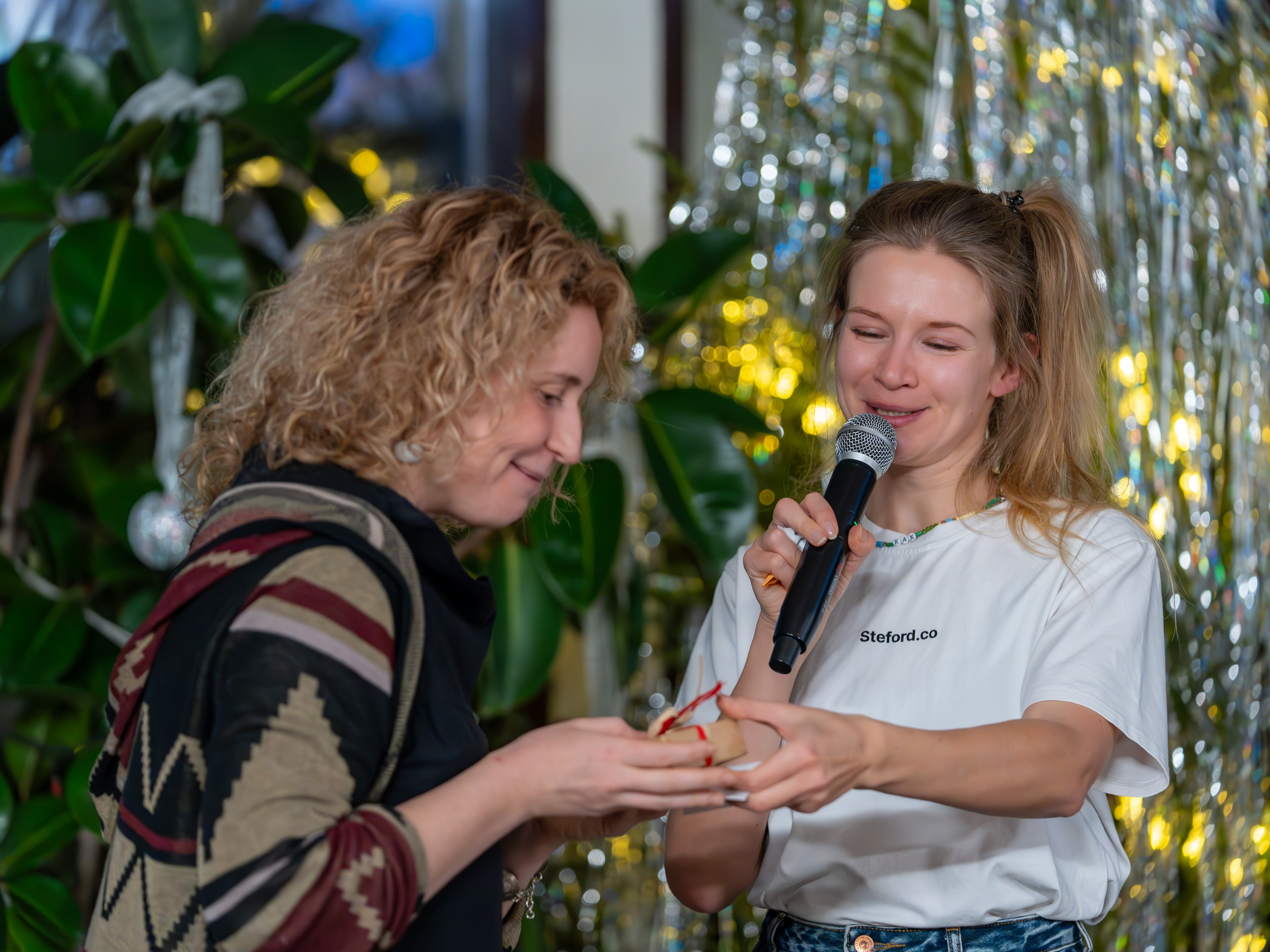 Предновогодняя встреча в пространстве Steford Hub. Репортажный фотограф в Красной Поляне и Сочи Павлюченко Екатерина