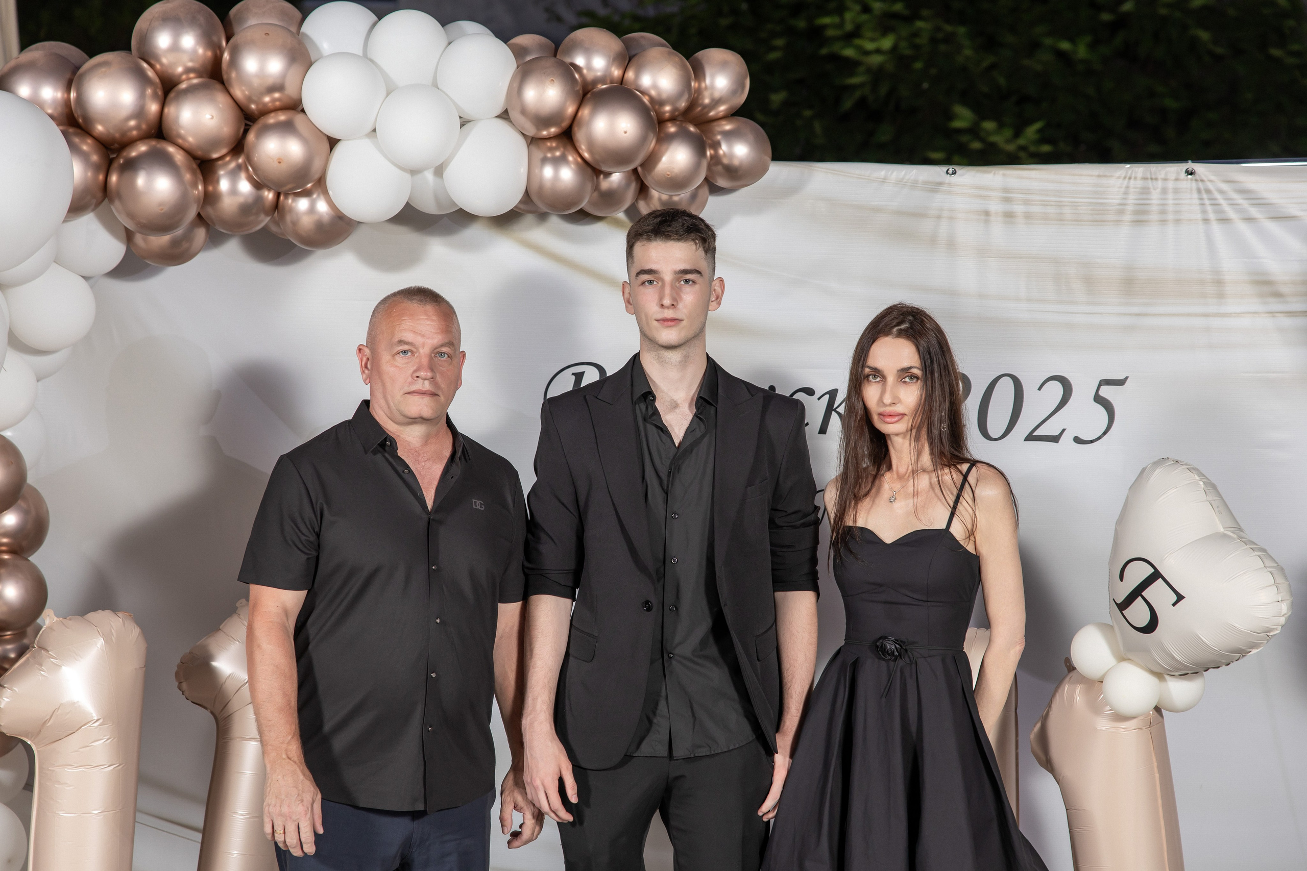 Выпускной 3 школа 25 год. Семейный и свадебный фотограф в Геленджике Михаил Шматов