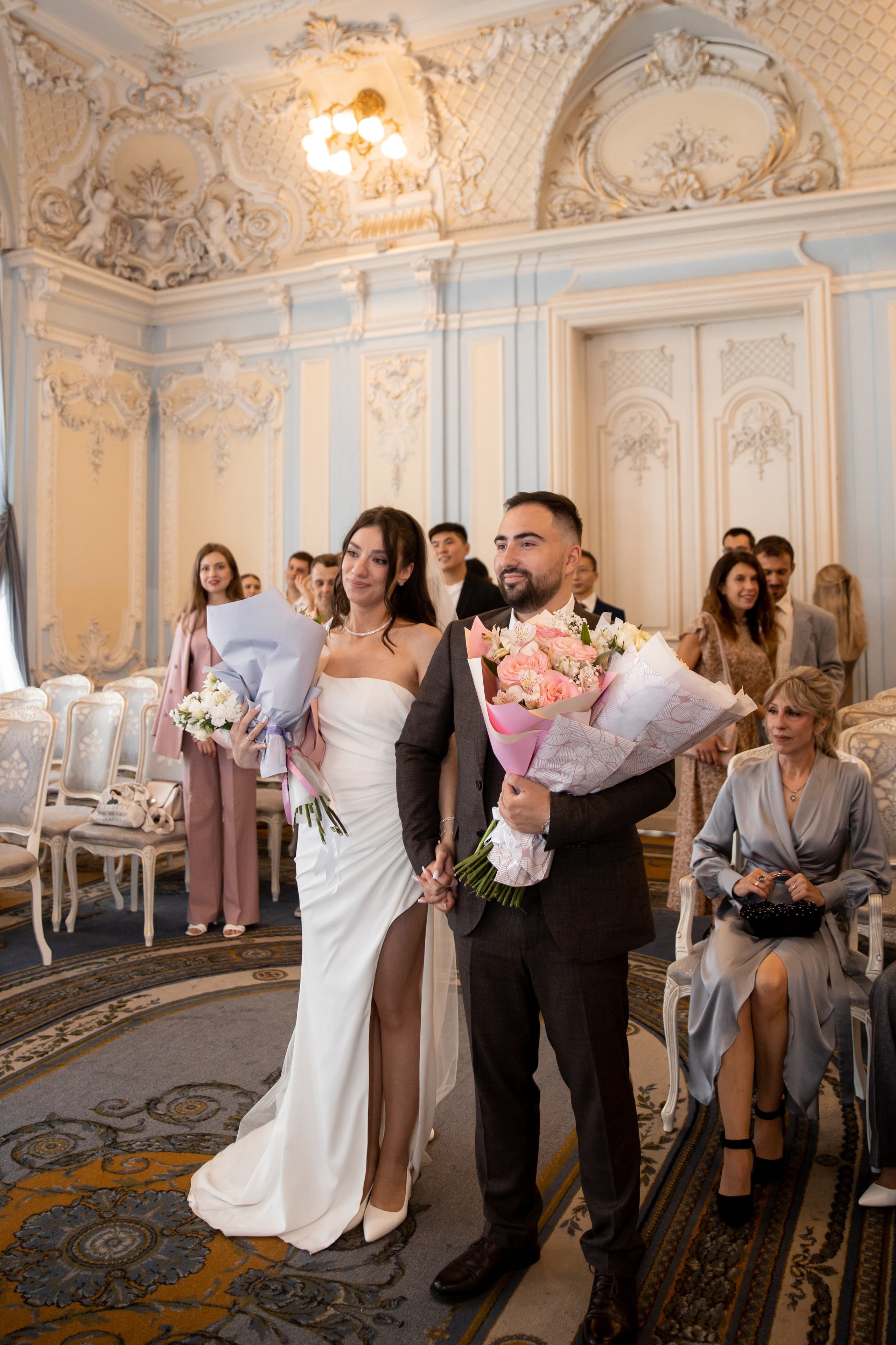 Анна и Александр / Прогулка + ЗАГС. Свадебный и семейный фотограф в Москве Диана Левченко