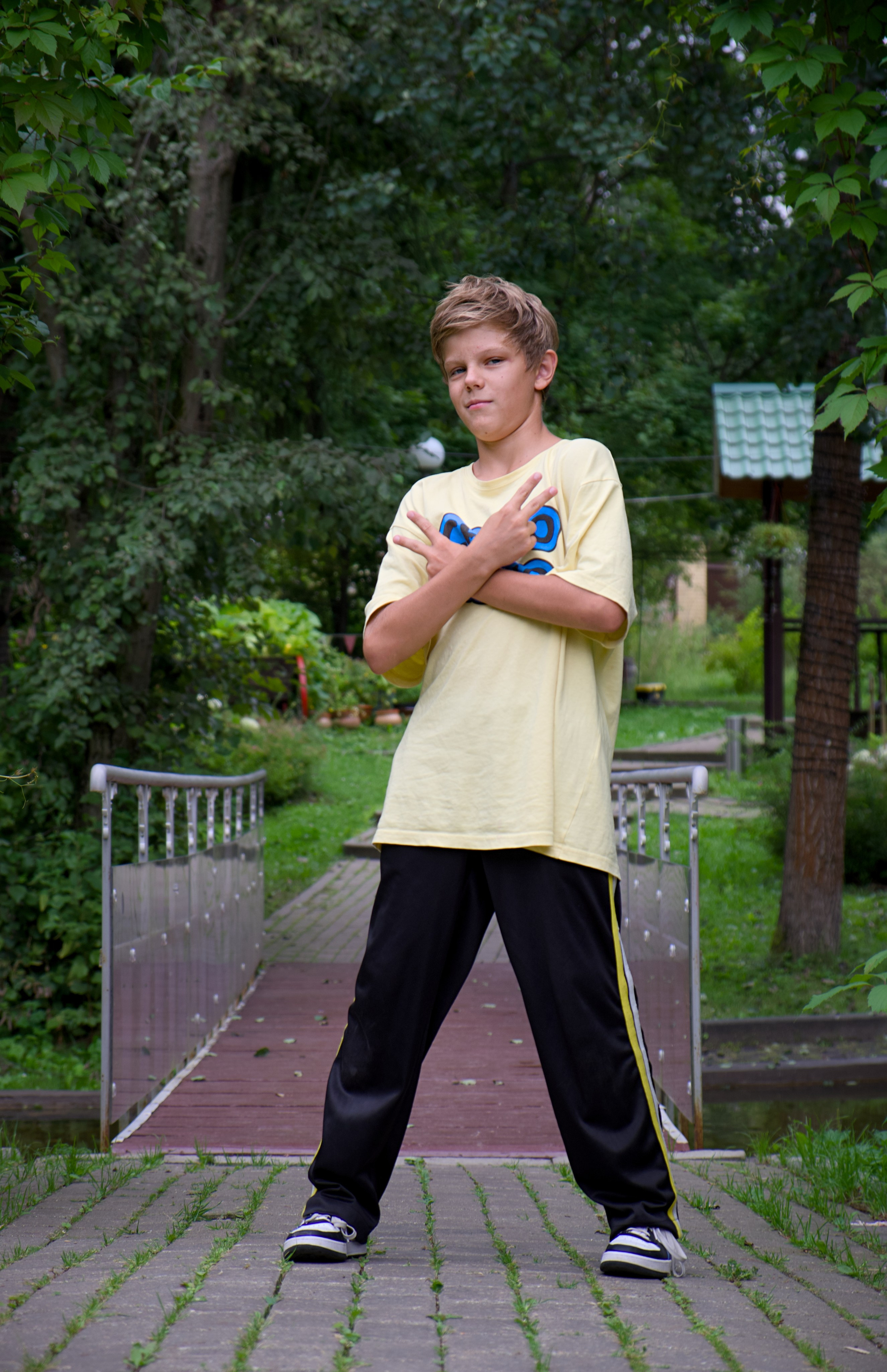 Юные брейкдансеры