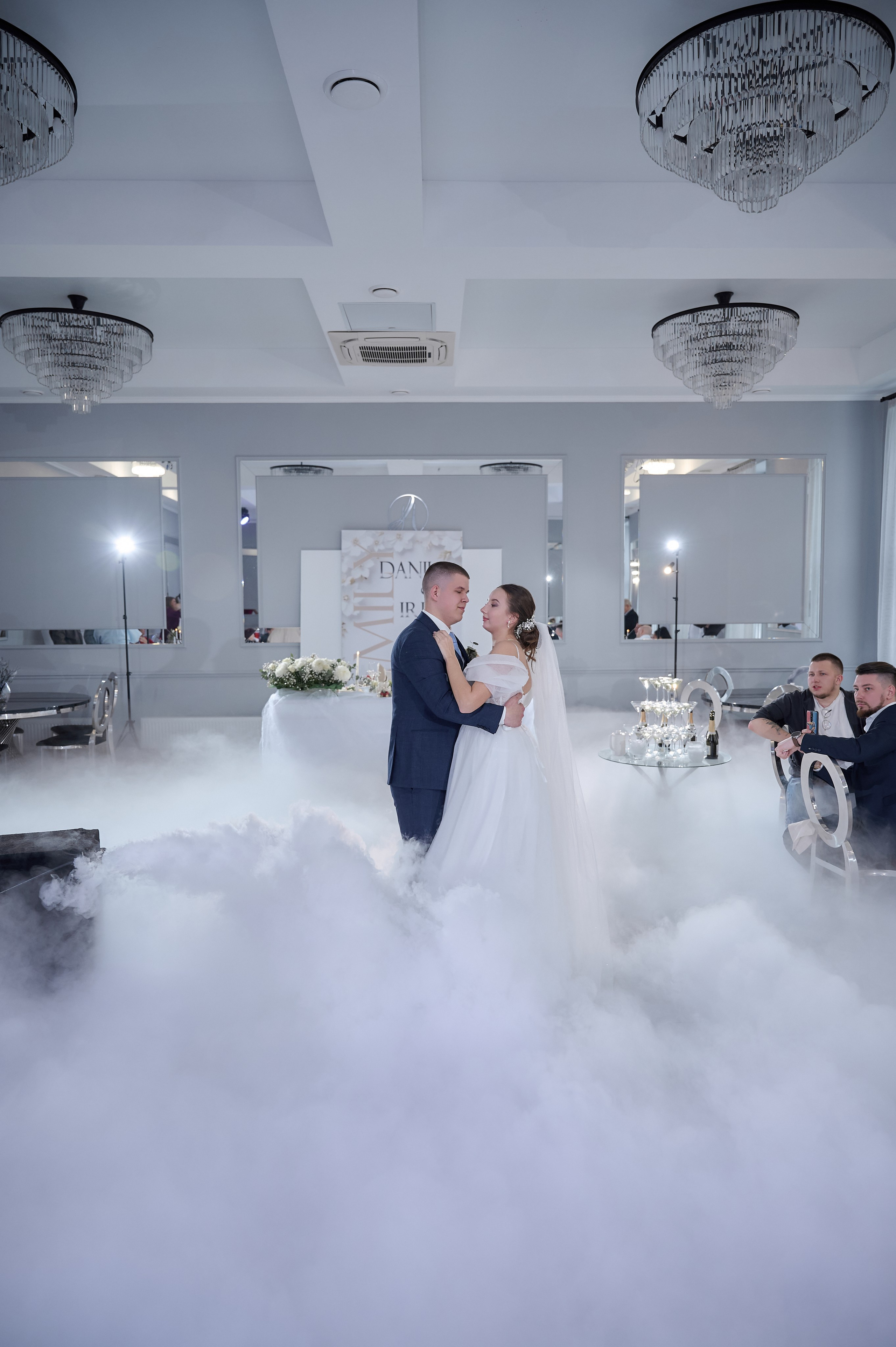 Свадебная фотосессия в СК Рояль Тула. Свадебный фотограф в Туле Никита Беляев