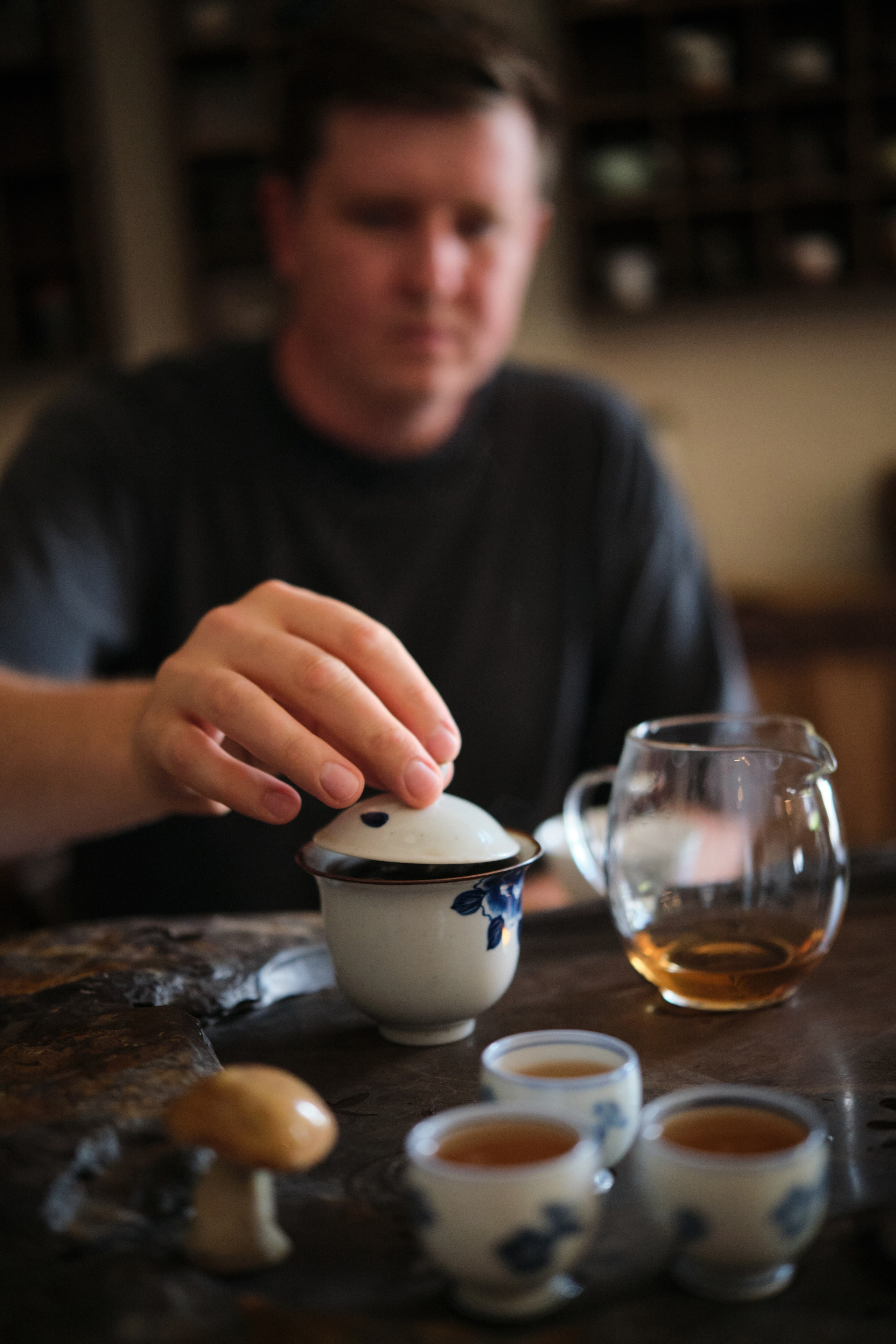 Открытие Чайной почты. Репортажный фотограф Дмитрий Литвинский. Минск, Беларусь, мир