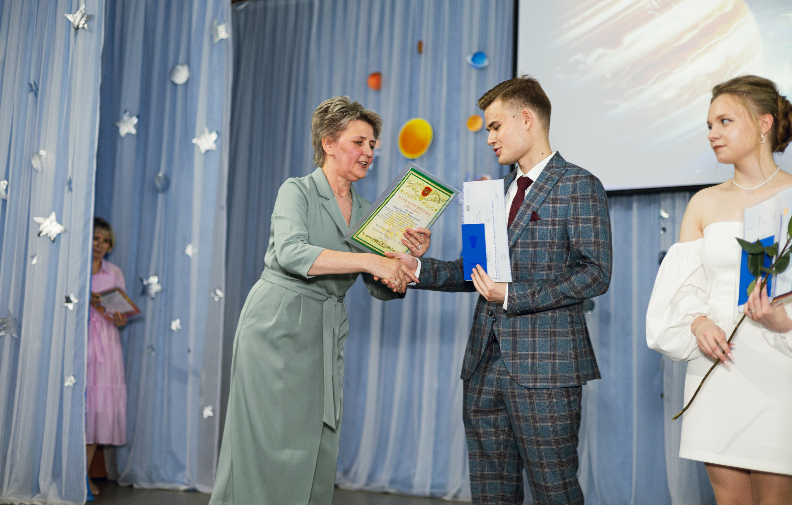 3 школа. Фотограф и видеограф в Бугульме Аня Трутнева