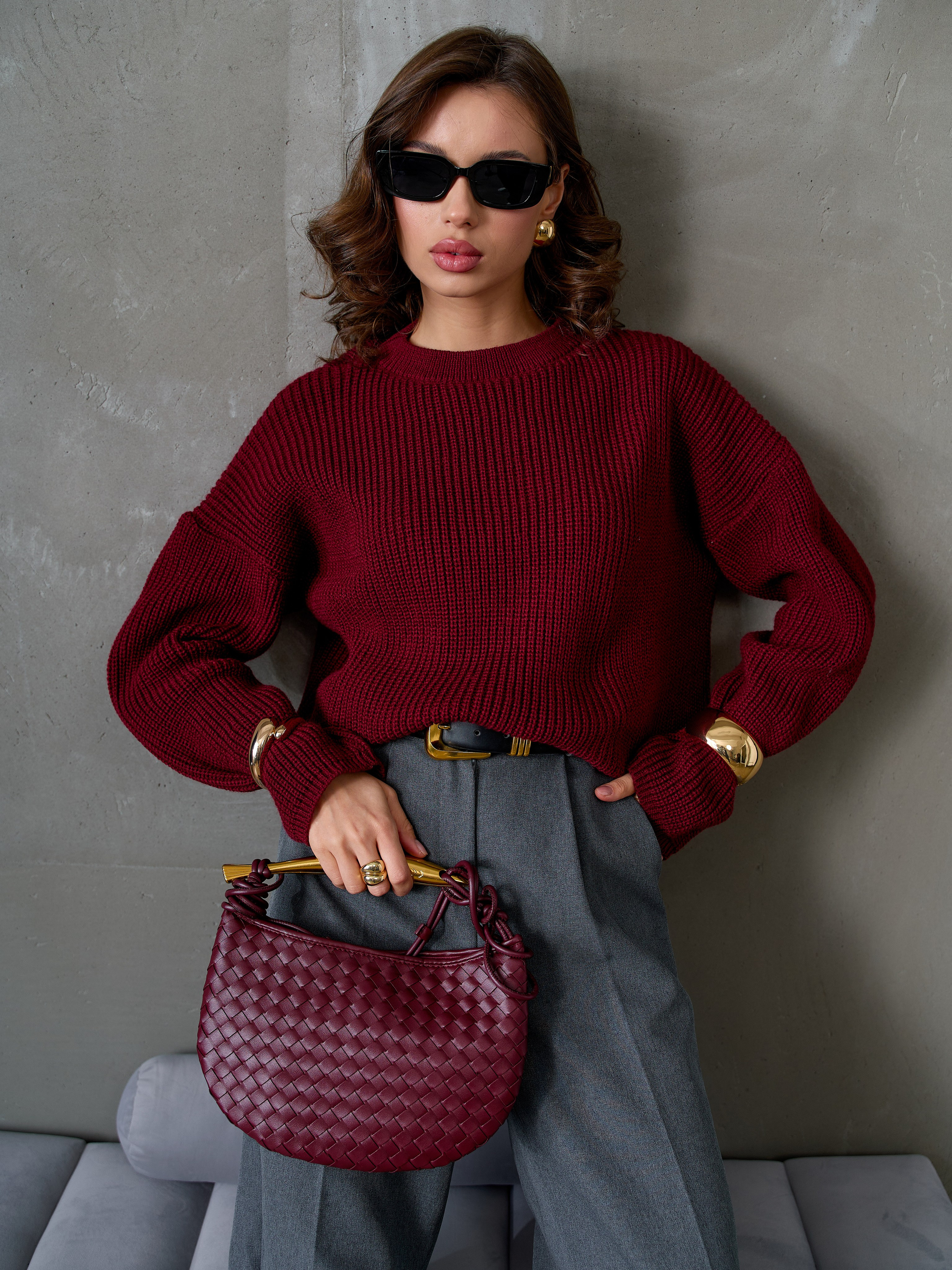 Свитер. Фотограф для маркетплейсов в Москве