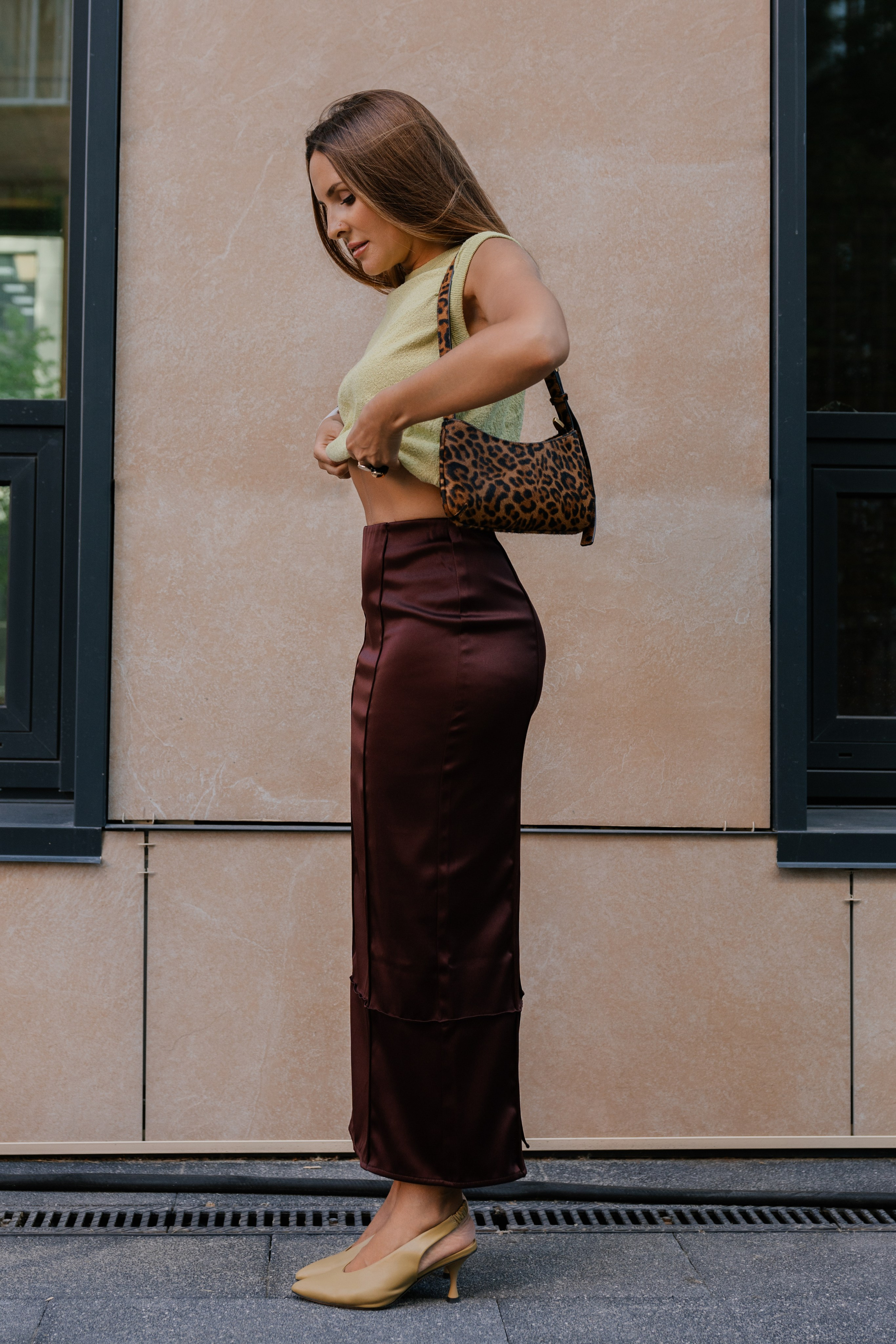 Вита Овчинникова. Фотограф в Новосибирске. Снимаю женские портреты, контент для блогеров и брендов