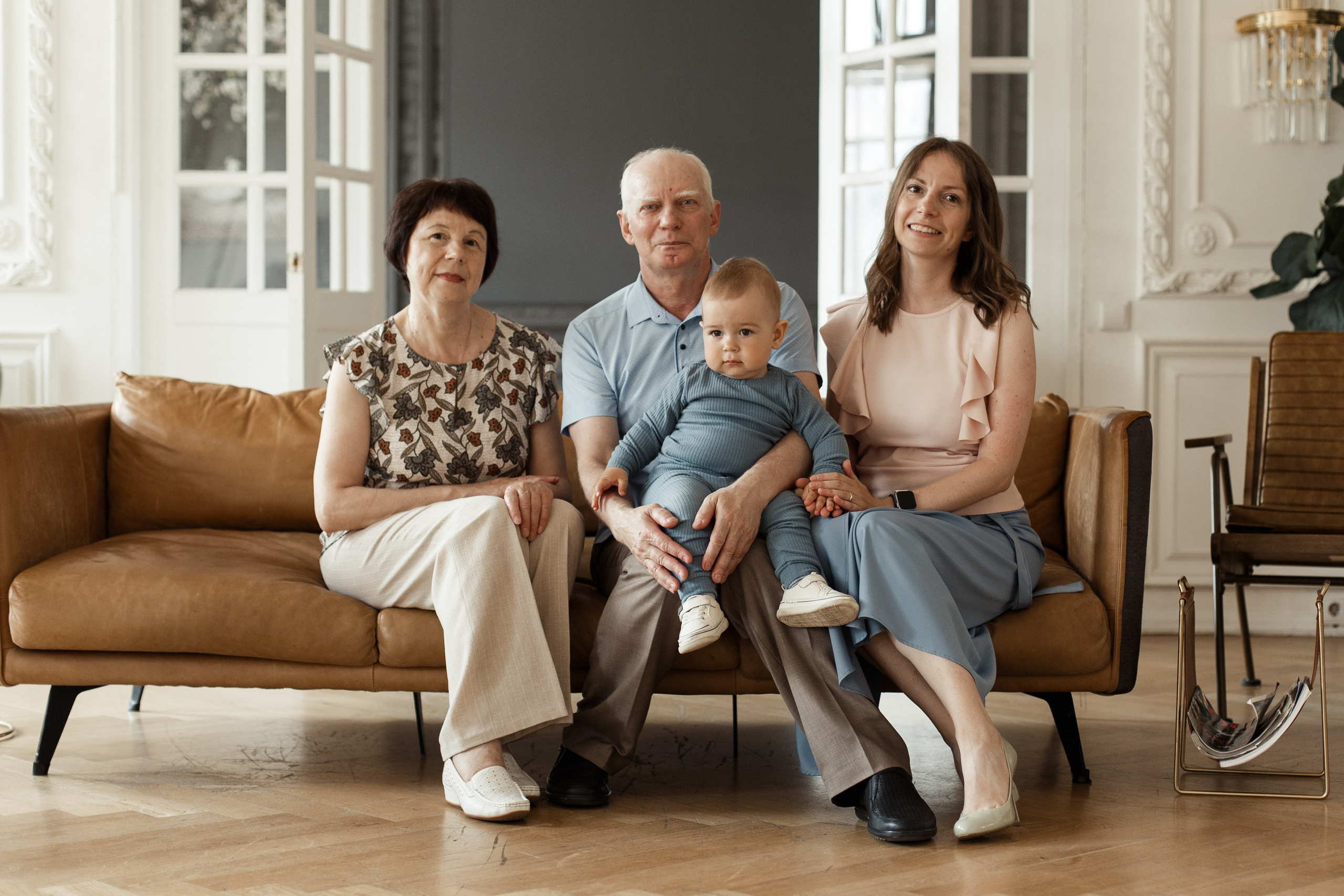 Константин, Ирина, Тимофей, бабушка и дедушка. Елена Семейный фотограф Санкт-Петербург