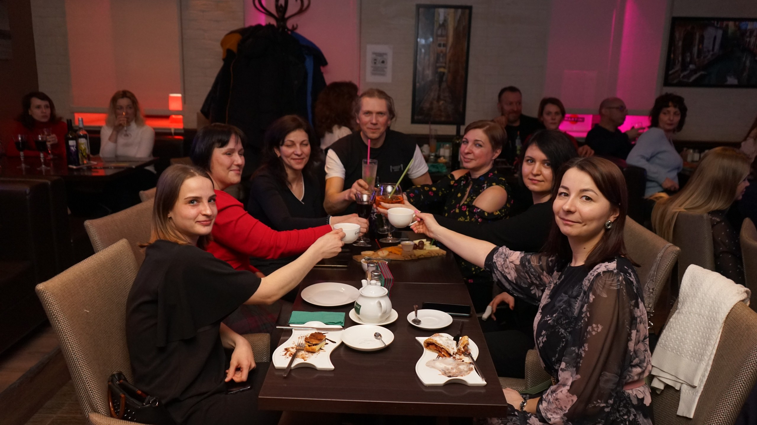 Музыкальная вечеринка 06.03.2021. Галерея Фантим