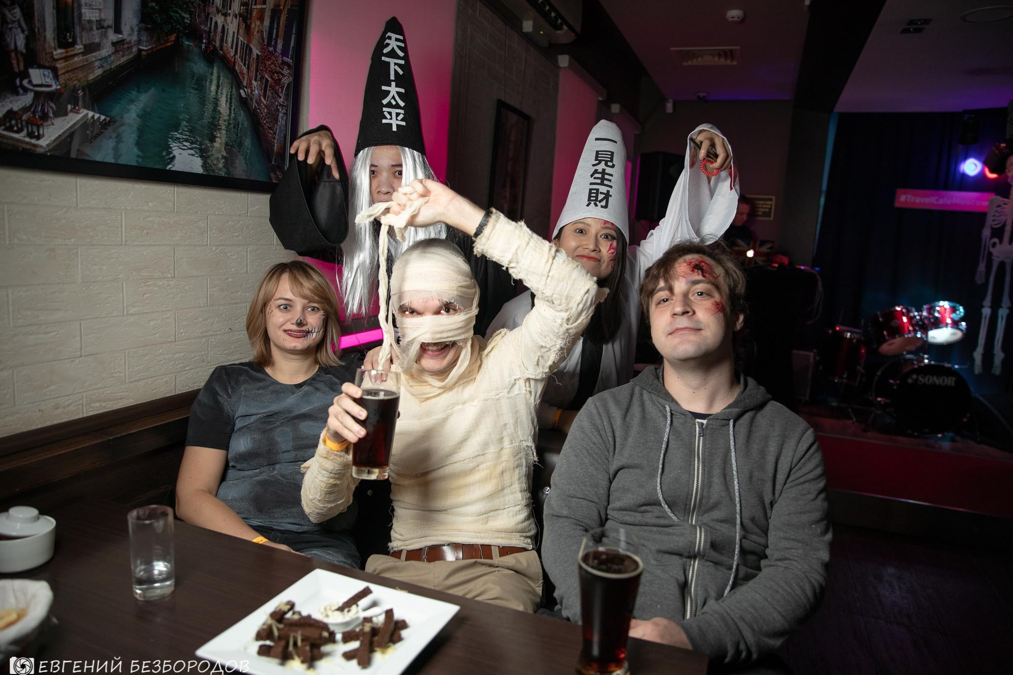 Пятница, 2-е. Клубная вечеринка на Хеллоуин | 2.11.2018. Галерея Фантим