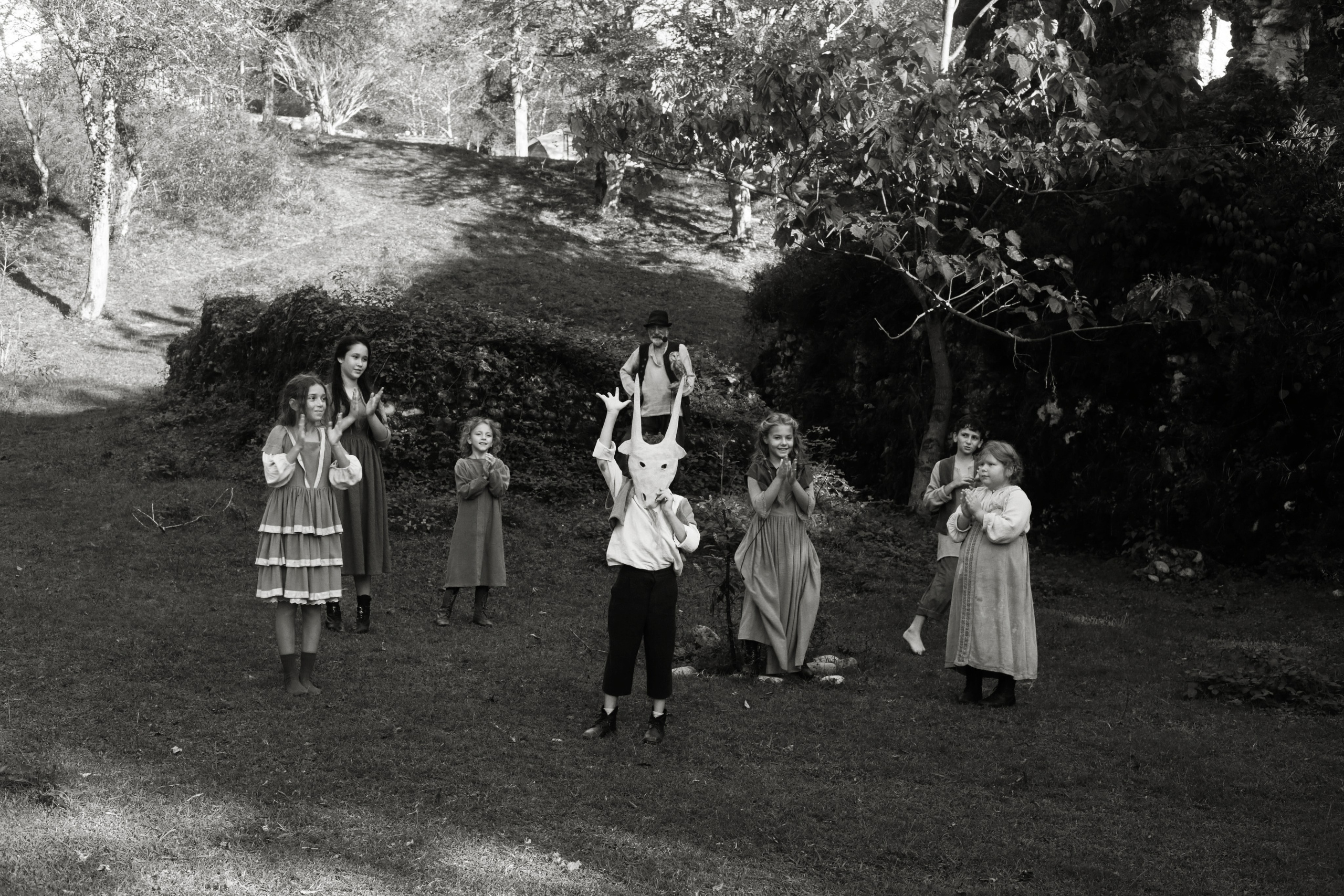 Кинематографическая съемка. Старик и дети. Ekaterina Beridze