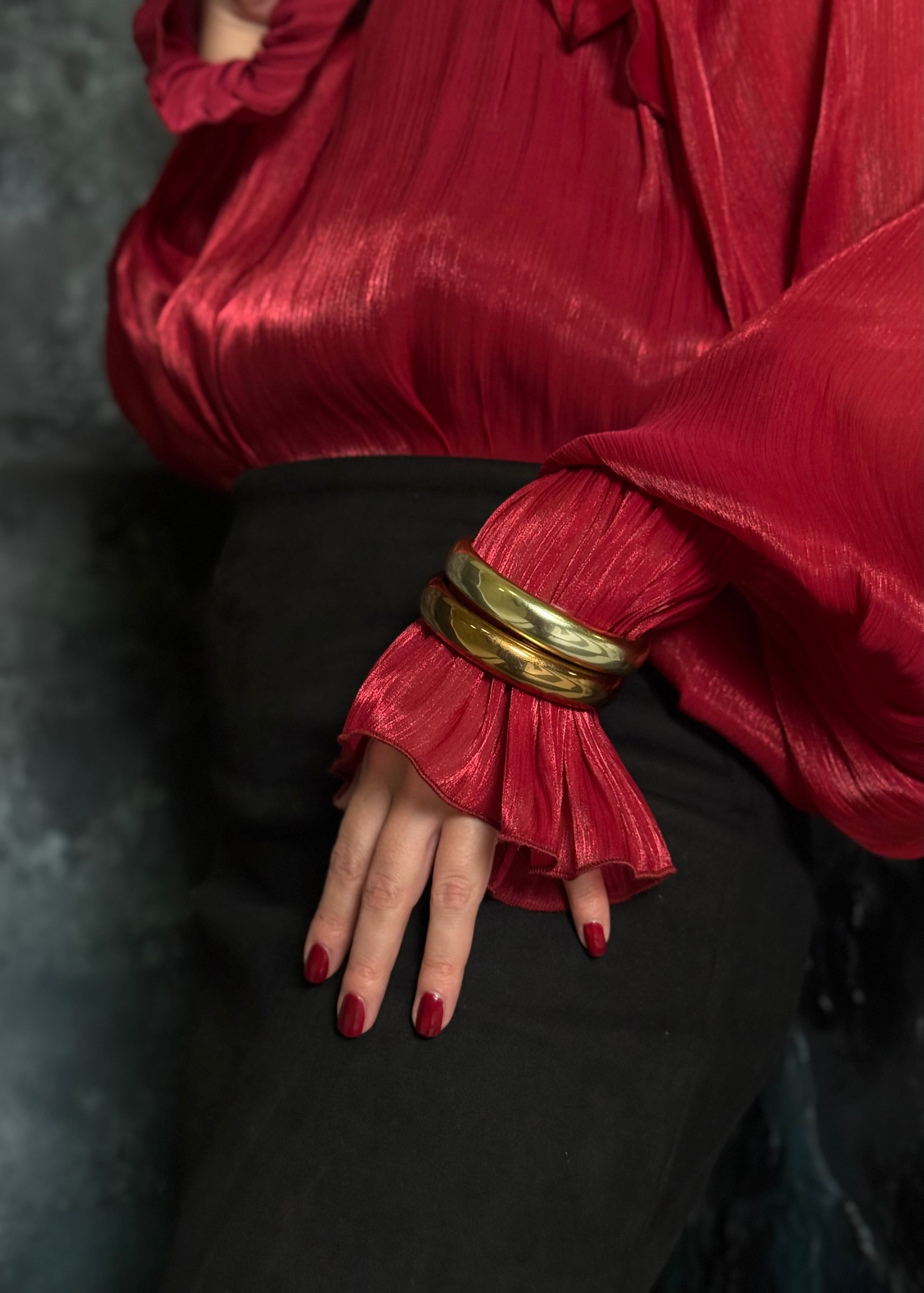 браслет на фото