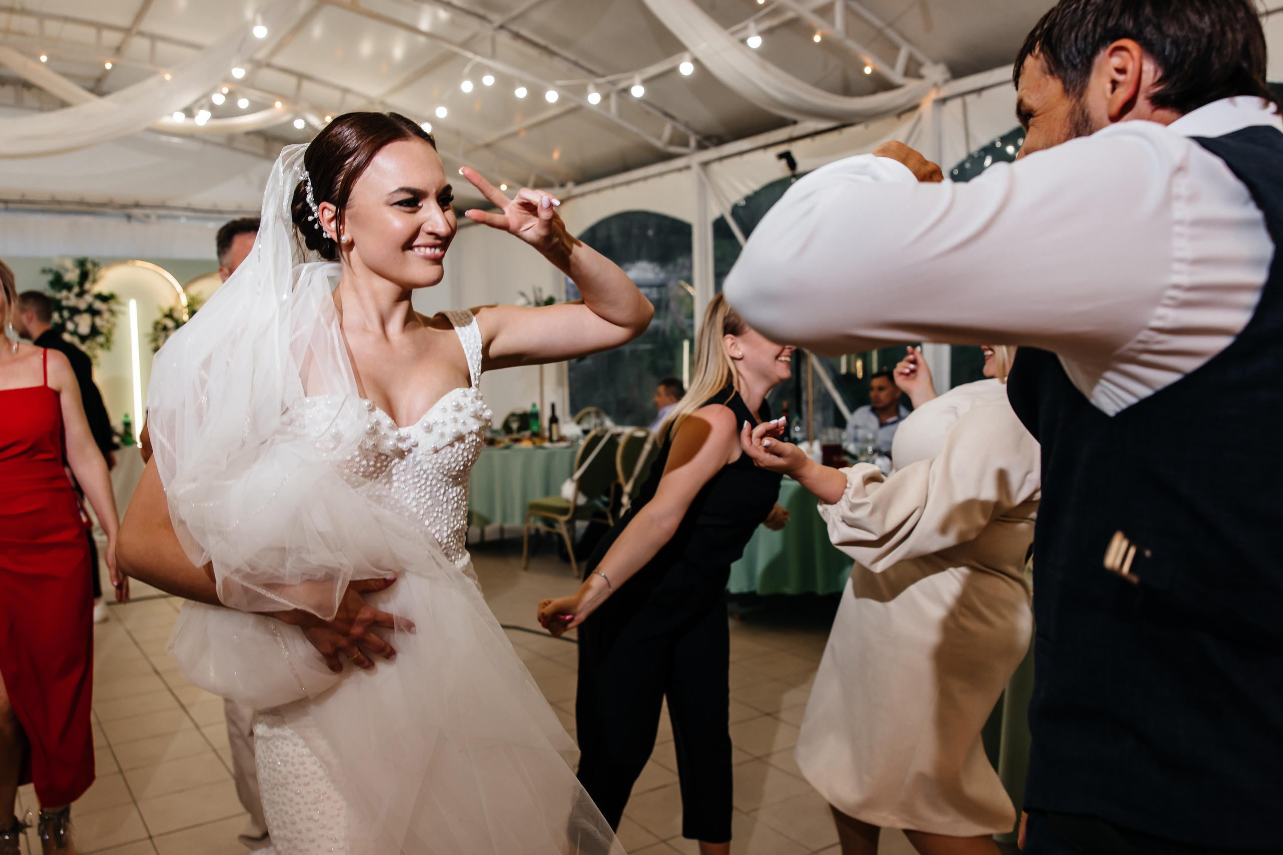 Анонс свадьбы Юлии и Сергея. Свадебный фотограф в Крыму и Севастополе Ольга Баскакова