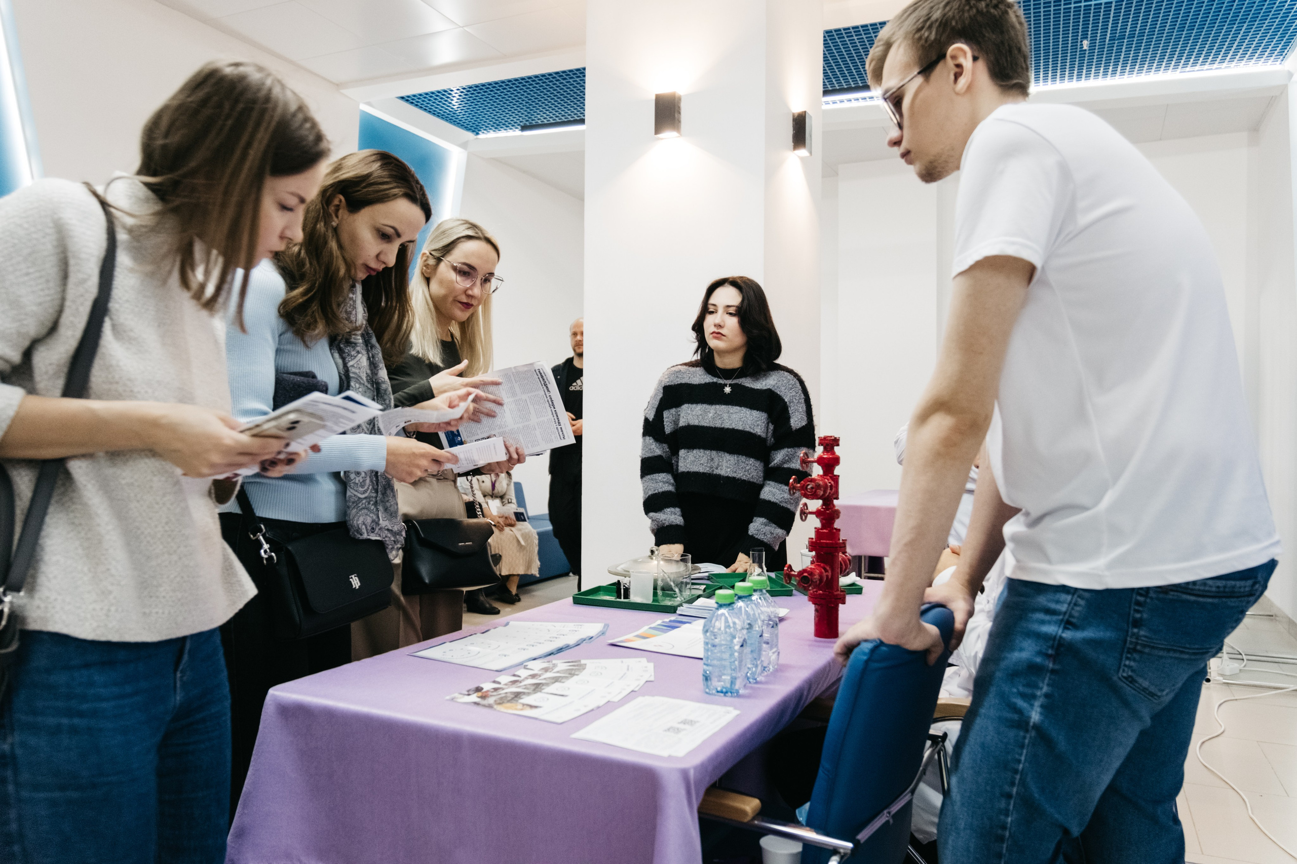 Форум 1.10.23. Репортажный и свадебный фотограф в Сургуте