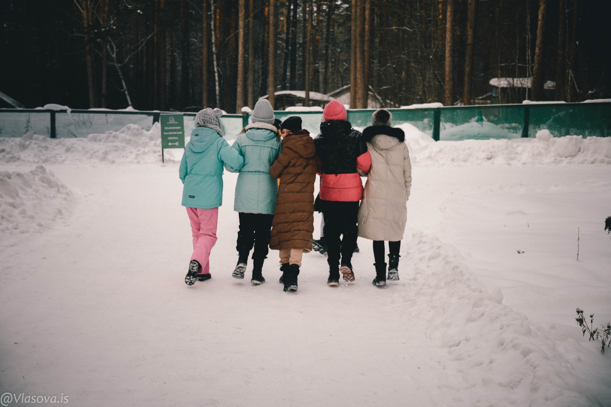 Дети гуляют. Спортивный и портретный фотограф