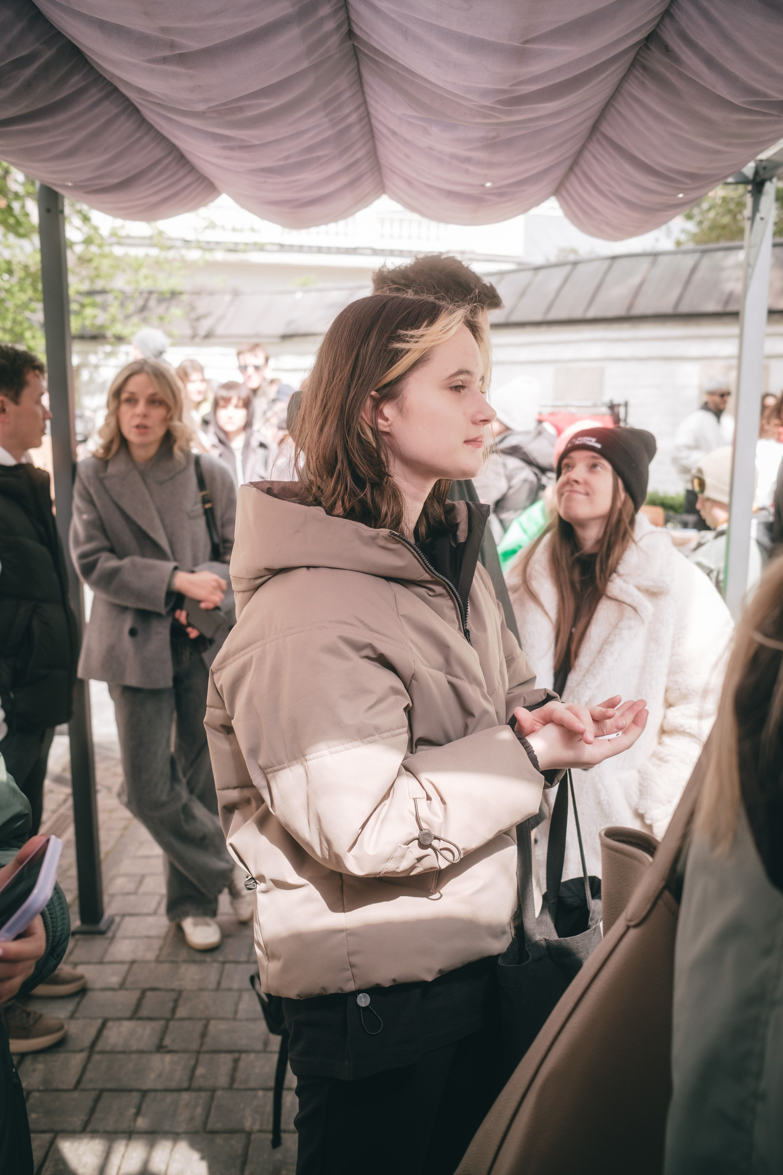 ANTIПA: Музыка во дворе: Антон Беляев & Therr Maitz. Фотограф в Москве Максим Скоробогатов