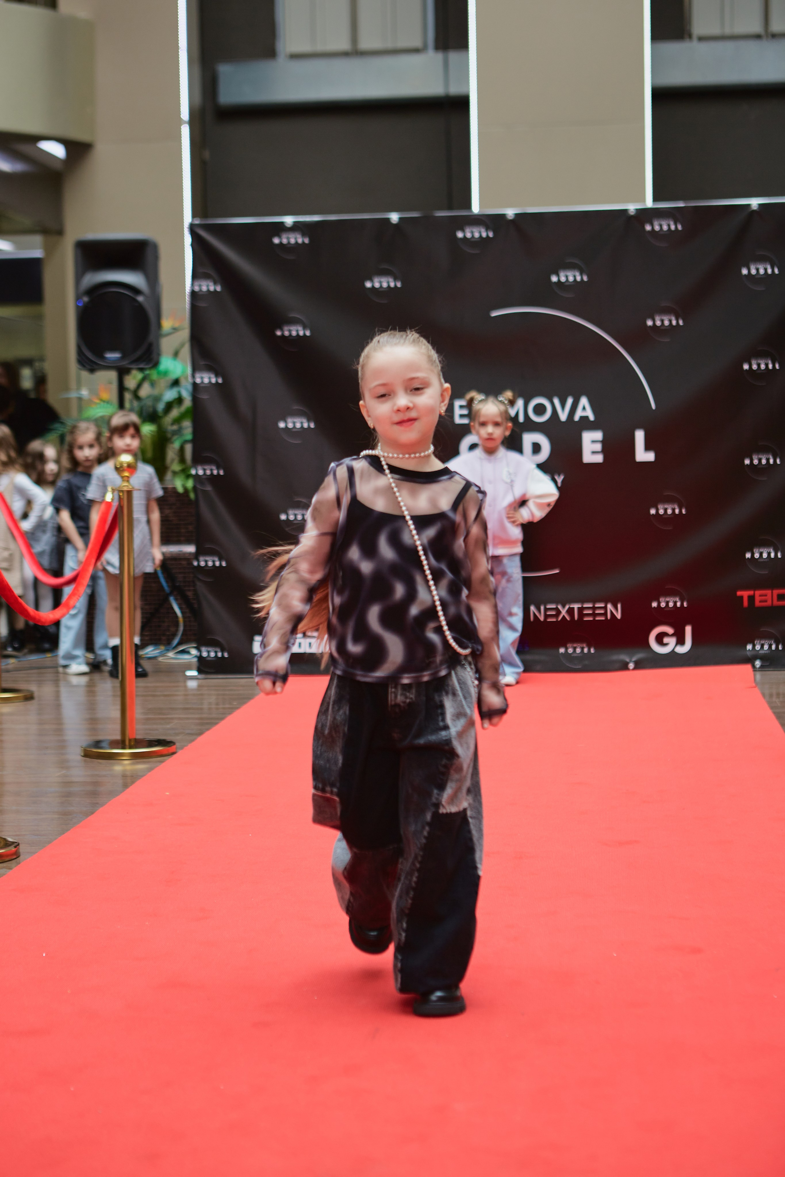 FASHION SHOW ТЦ Sun City. Efimova Model Agency