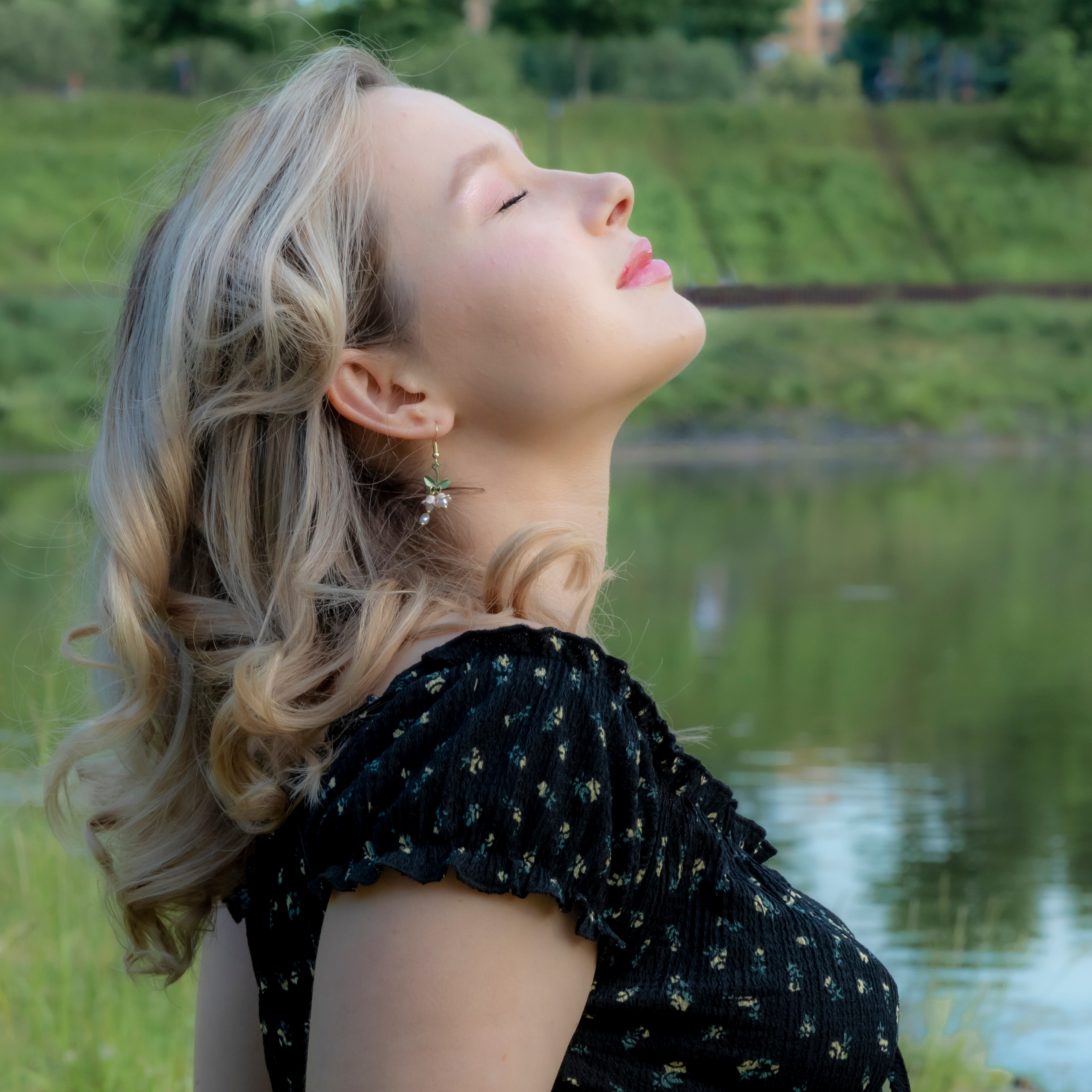 Портреты с прогулки. Свадьбы, портретная, предметная съемка. Фотограф Александр К