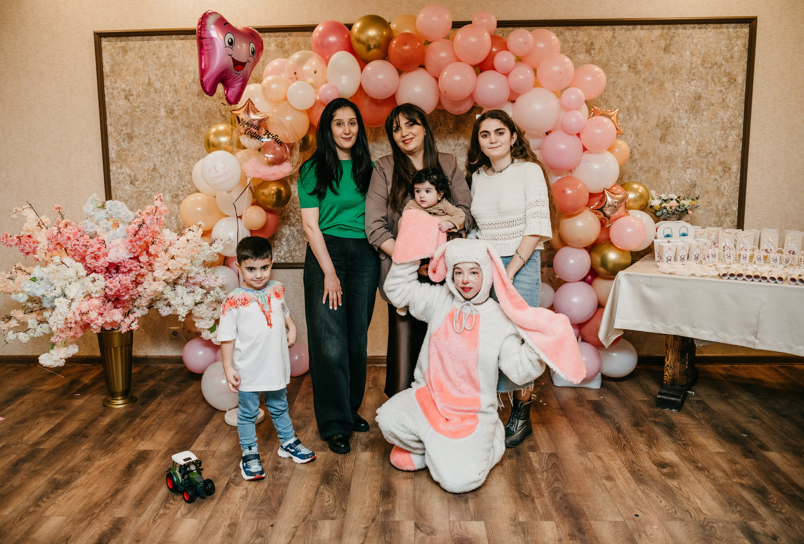 ДЕНЬ РОЖДЕНИЯ СОФИИ. 1 ГОДИК. Фотограф на выписку из роддома в Москве и МО