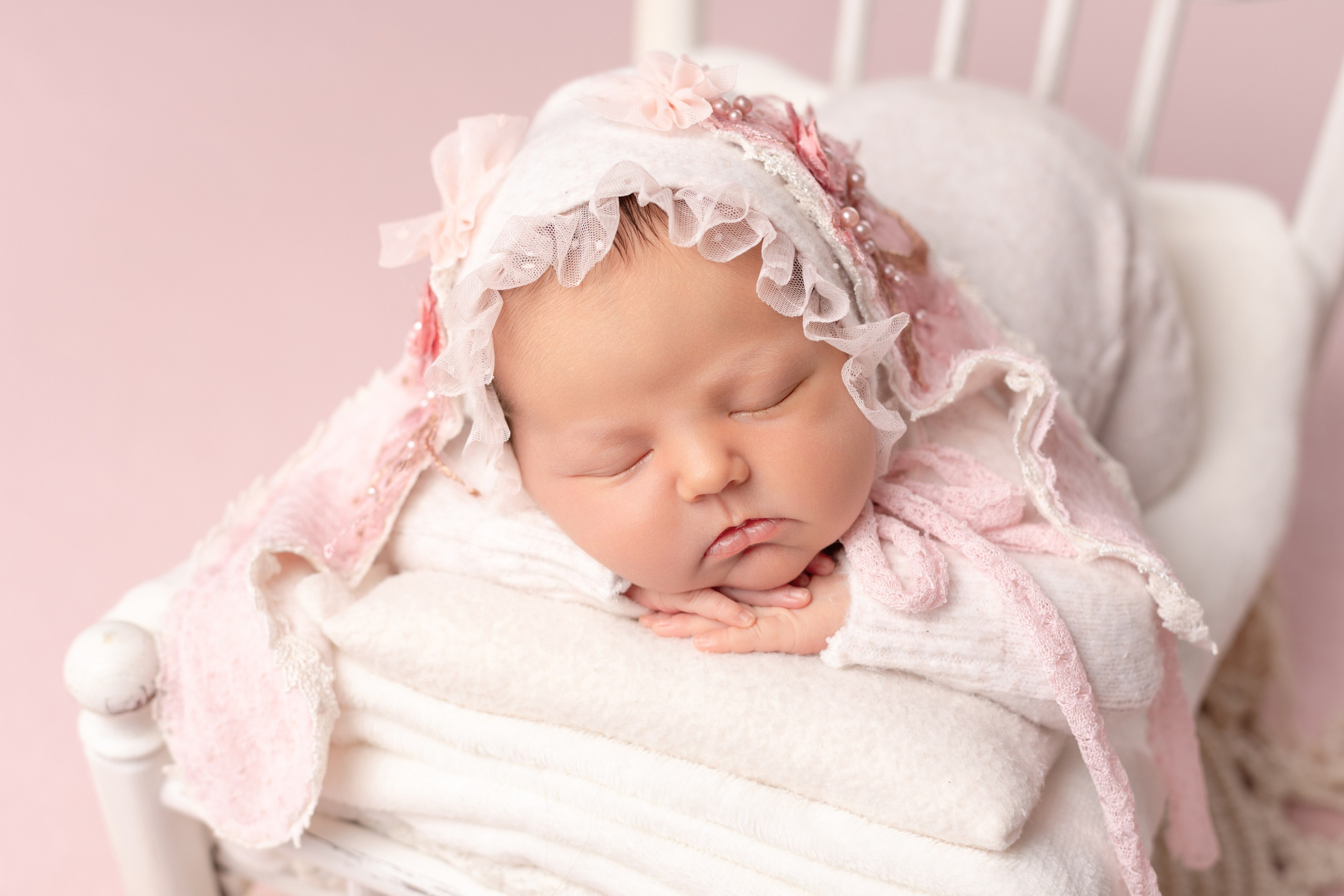 Фотограф новорождённых Псков