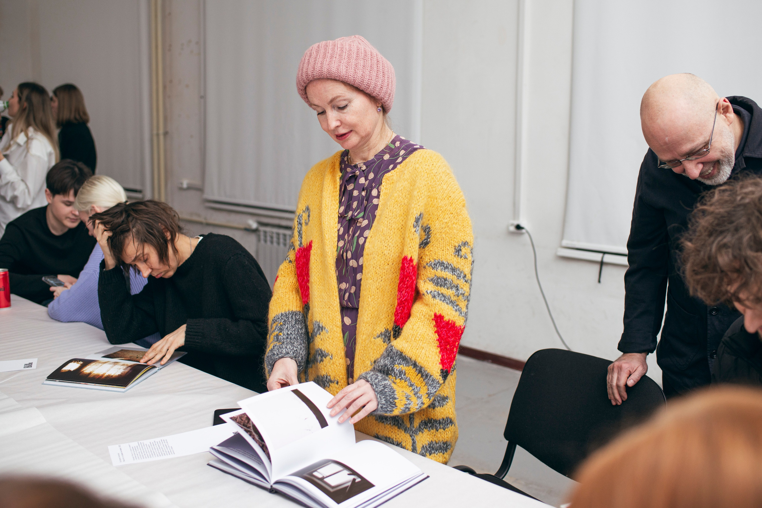 Вечер фото книг в Школе Дизайна. Фотограф в Москве Алейникова Евгения