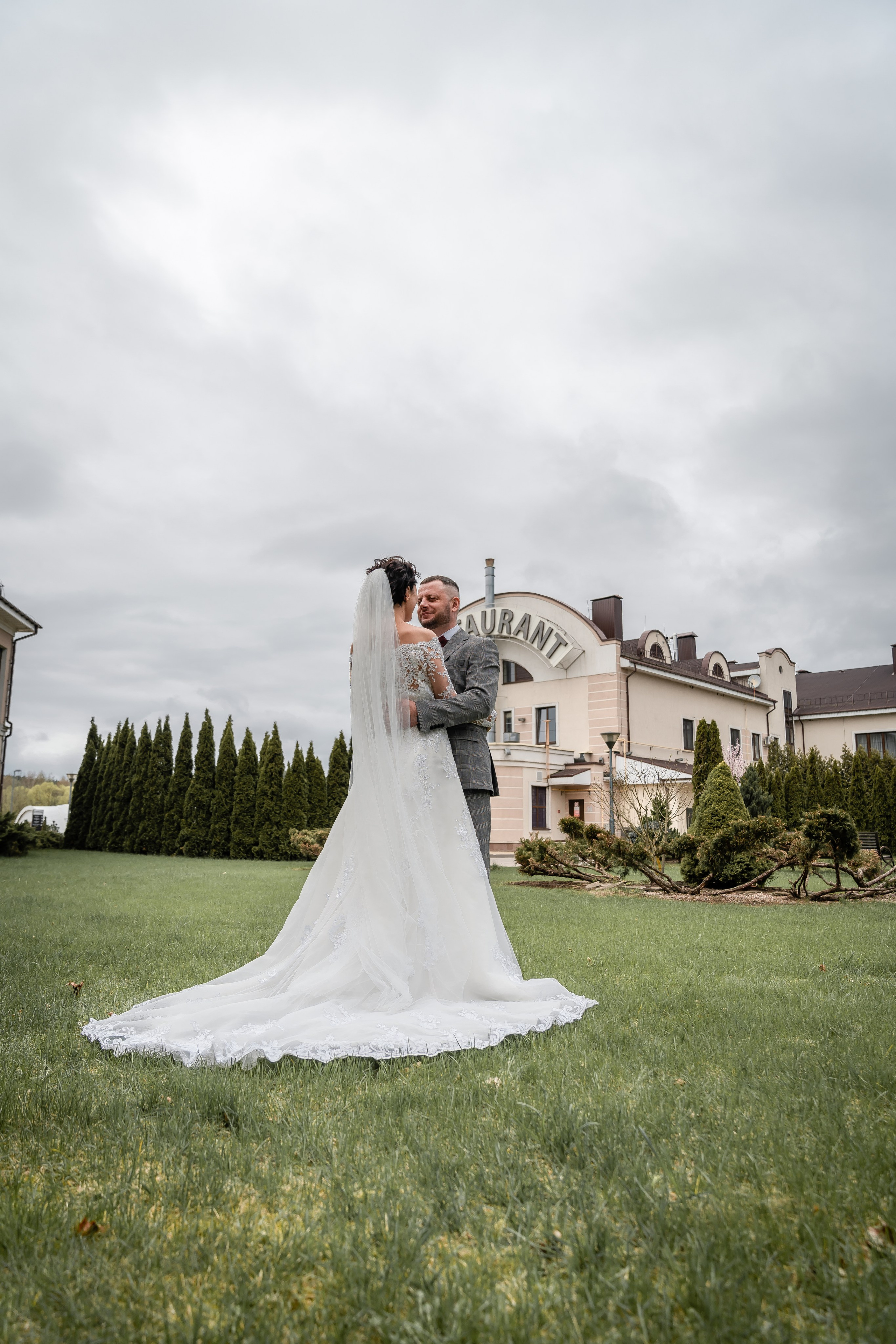 Свадебная фотосессия Александра и Дарьи. Видеограф на свадьбу Минск Андрей Щербо
