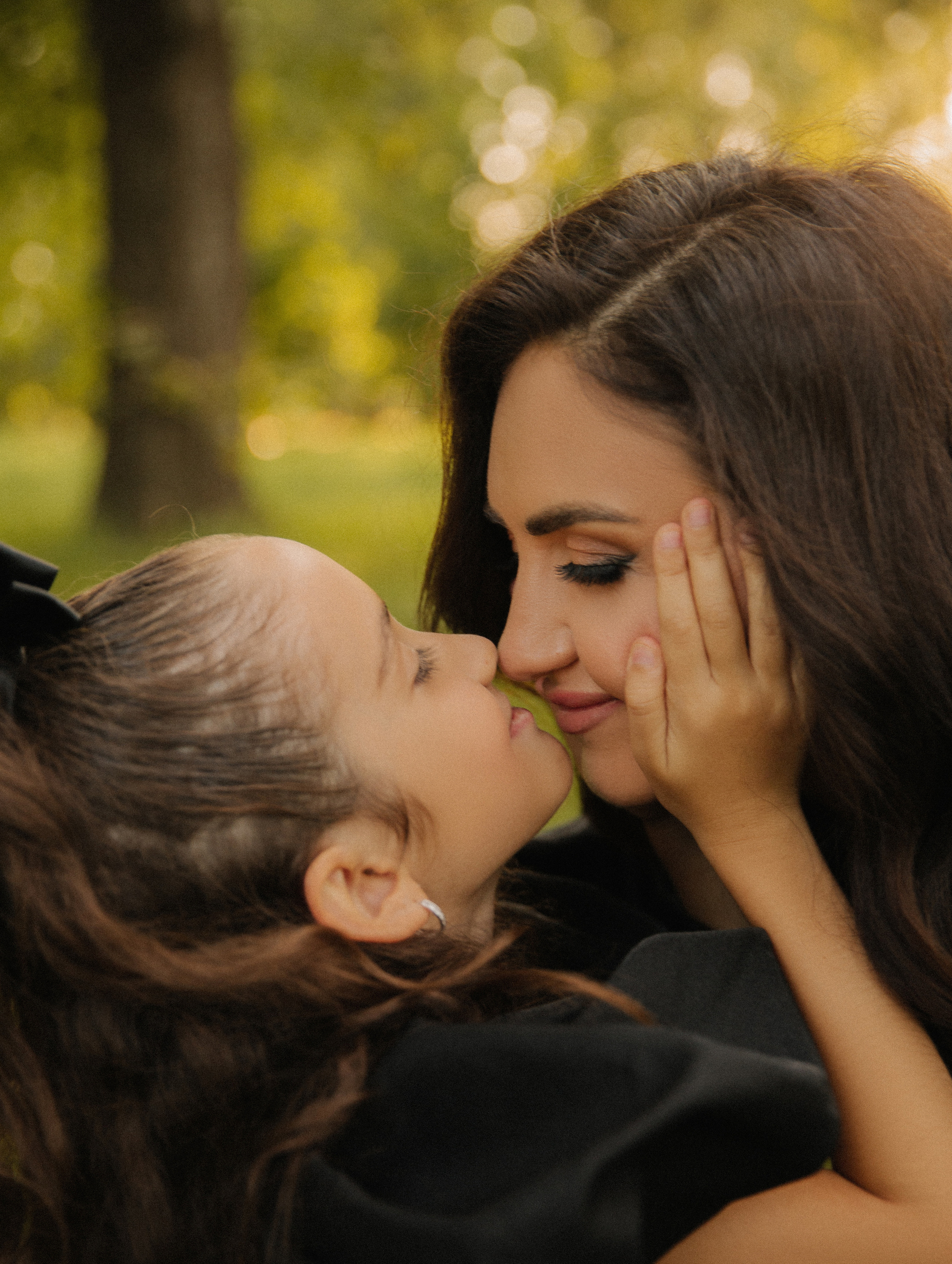 Семейная съёмка на закате в ботаническом саду. Фотограф в Краснодаре и Краснодарском крае