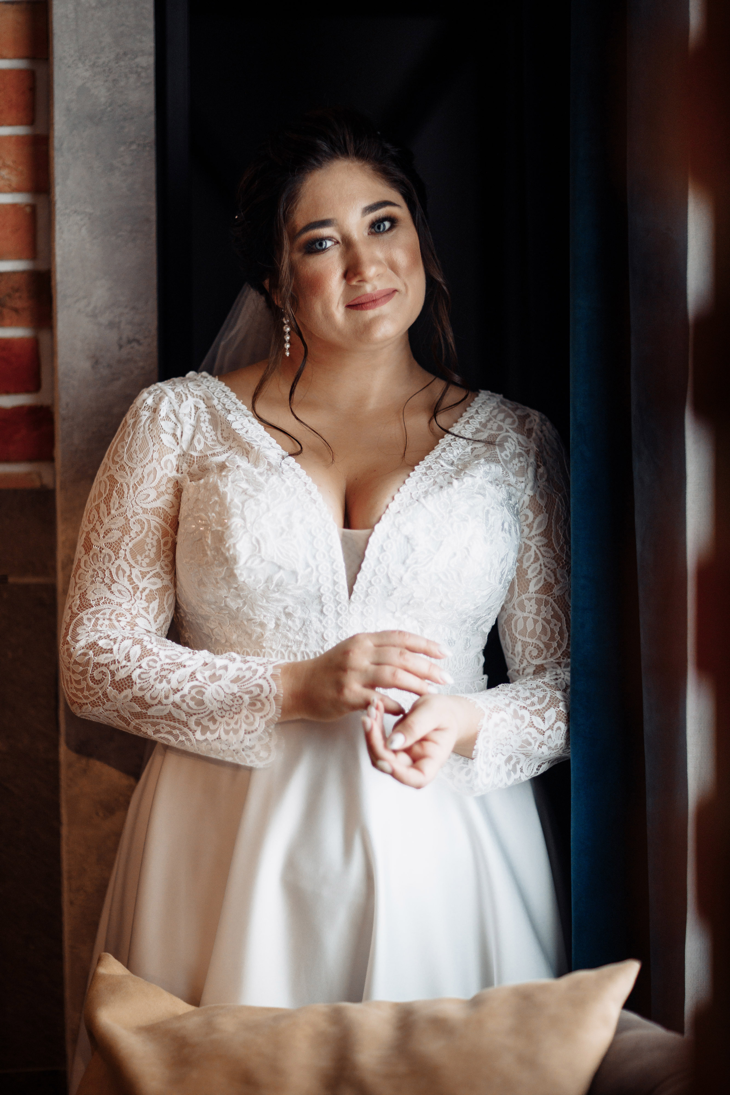 Свадебная прогулка в деревне Рай. Фотограф Вашкевич Денис. Свадебный фотограф Вашкевич Денис