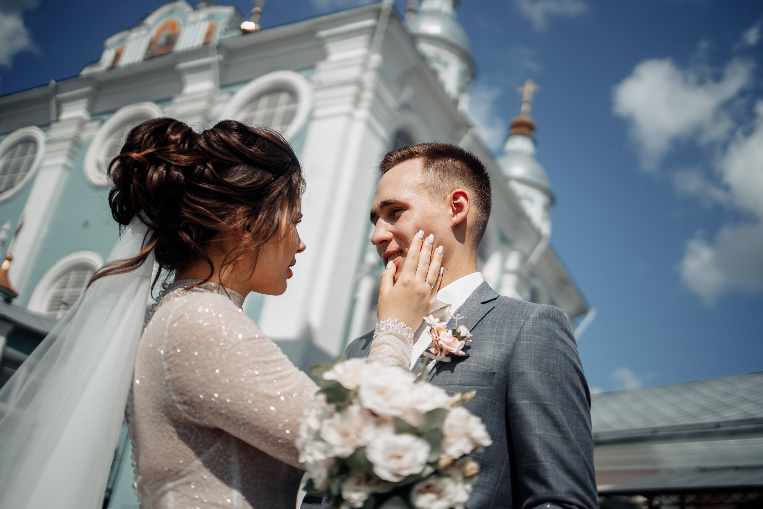 Свадебная прогулка в Высоком Смоленск. Фотограф Денис Вашкевич. Свадебный фотограф Вашкевич Денис