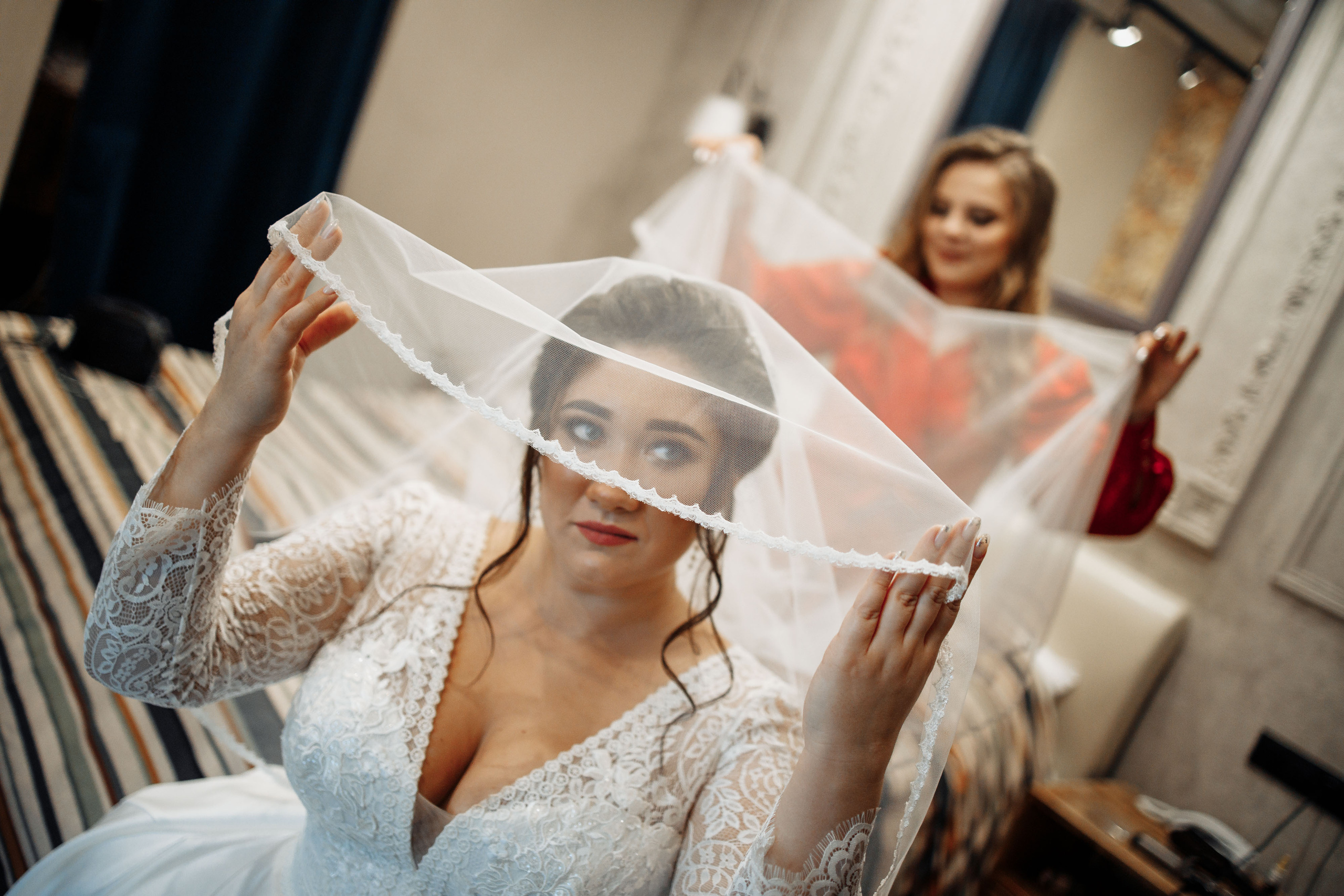 Свадебная прогулка в деревне Рай. Фотограф Вашкевич Денис. Свадебный фотограф Вашкевич Денис