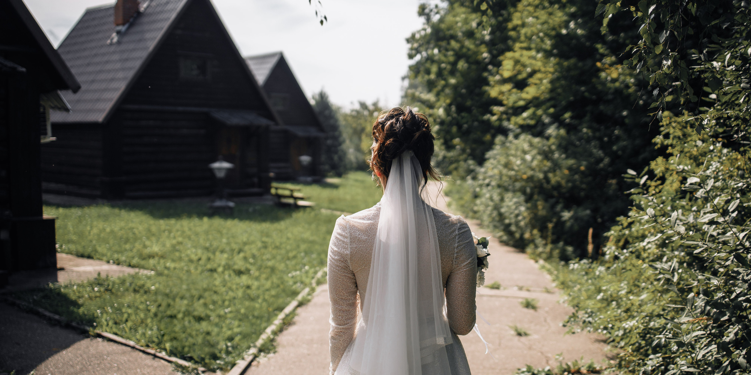 Свадебная прогулка в Высоком Смоленск. Фотограф Денис Вашкевич. Свадебный фотограф Вашкевич Денис
