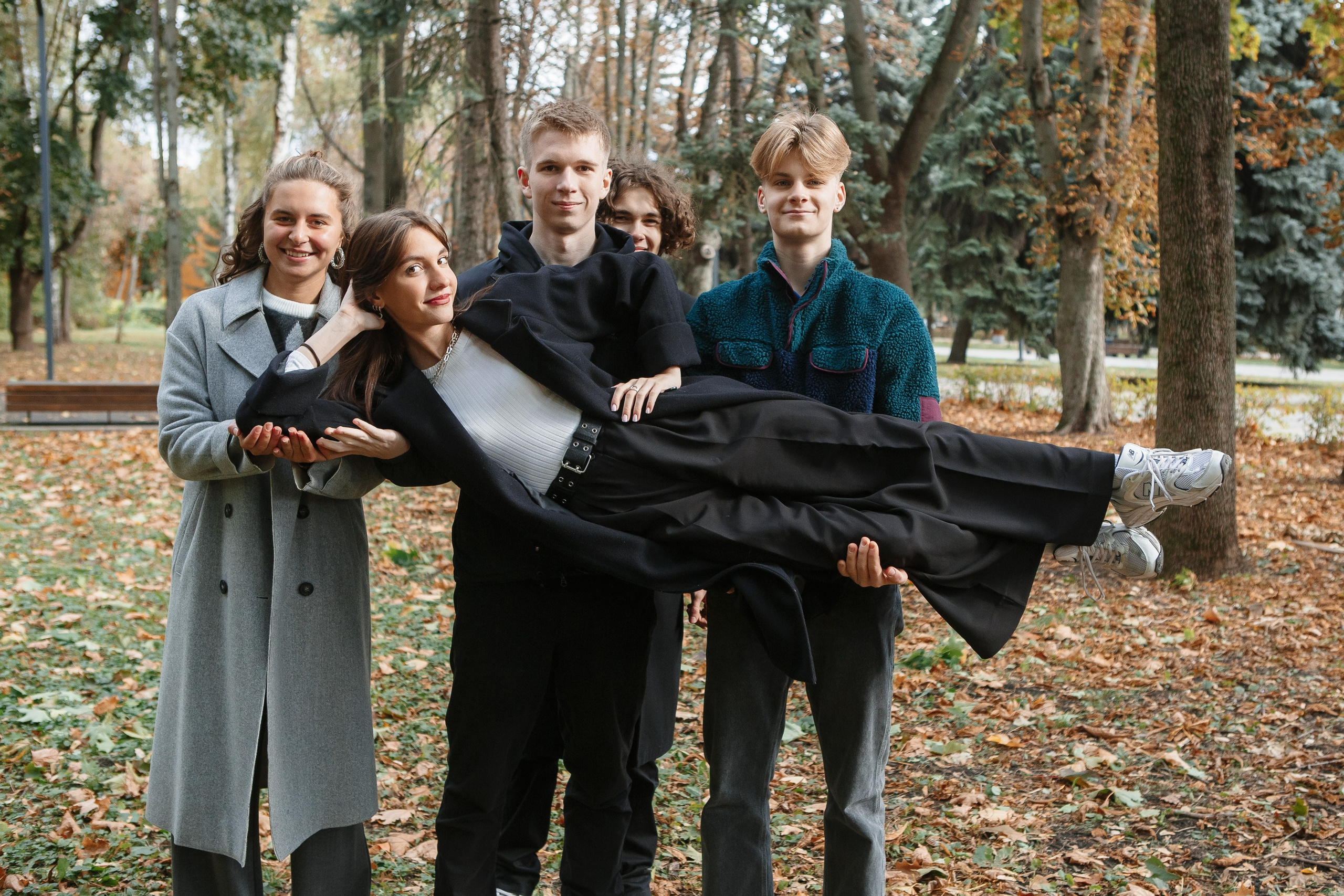 Осень Гимназия 12 11 А 2023. Свадебный и портретный Фотограф в Липецке Дмитрий Котюков