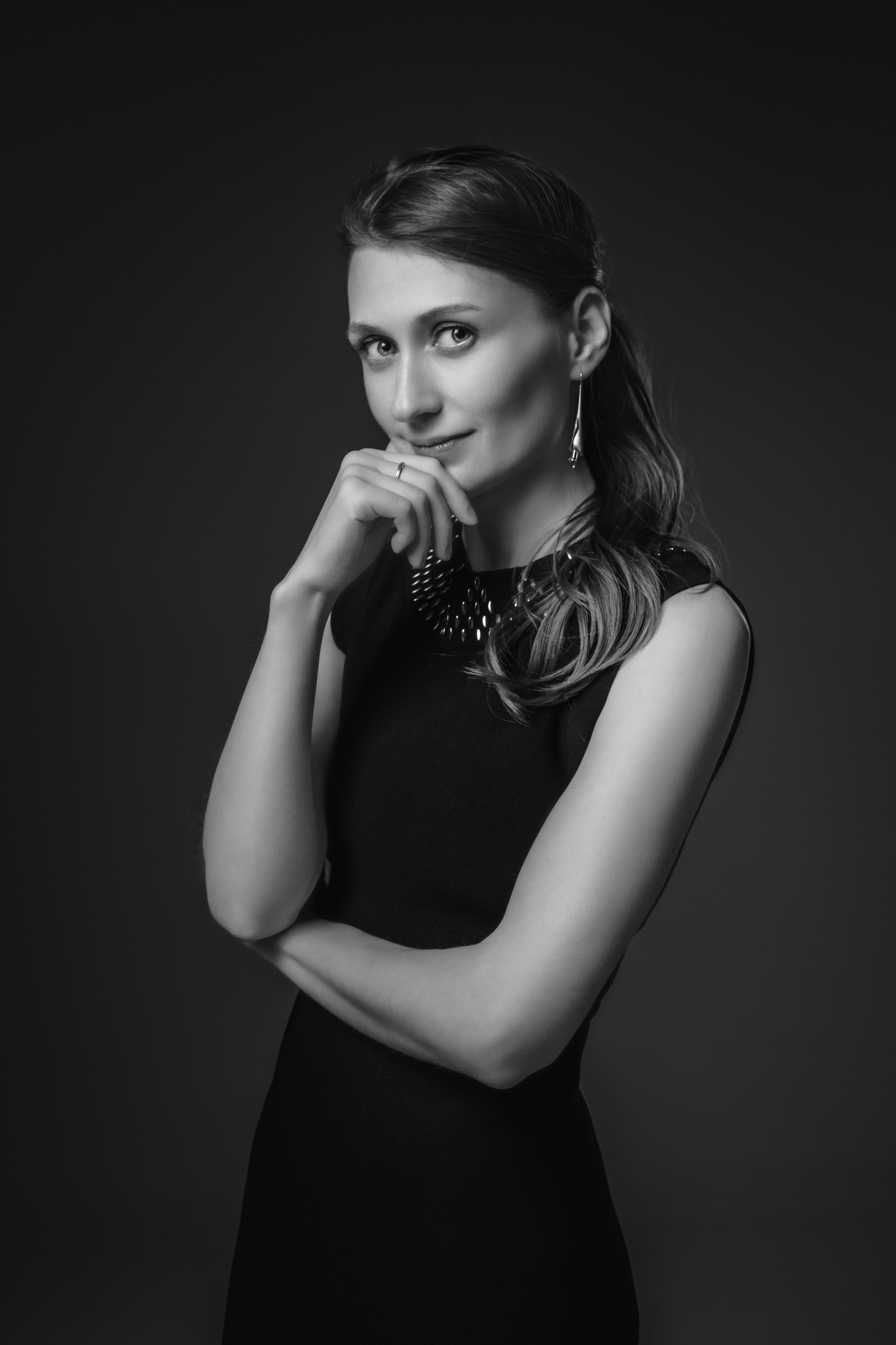 Твоя лучшая фотосессия, которая покажет тебя настоящую. Портретный Фотограф в Москве Юлия Батурина