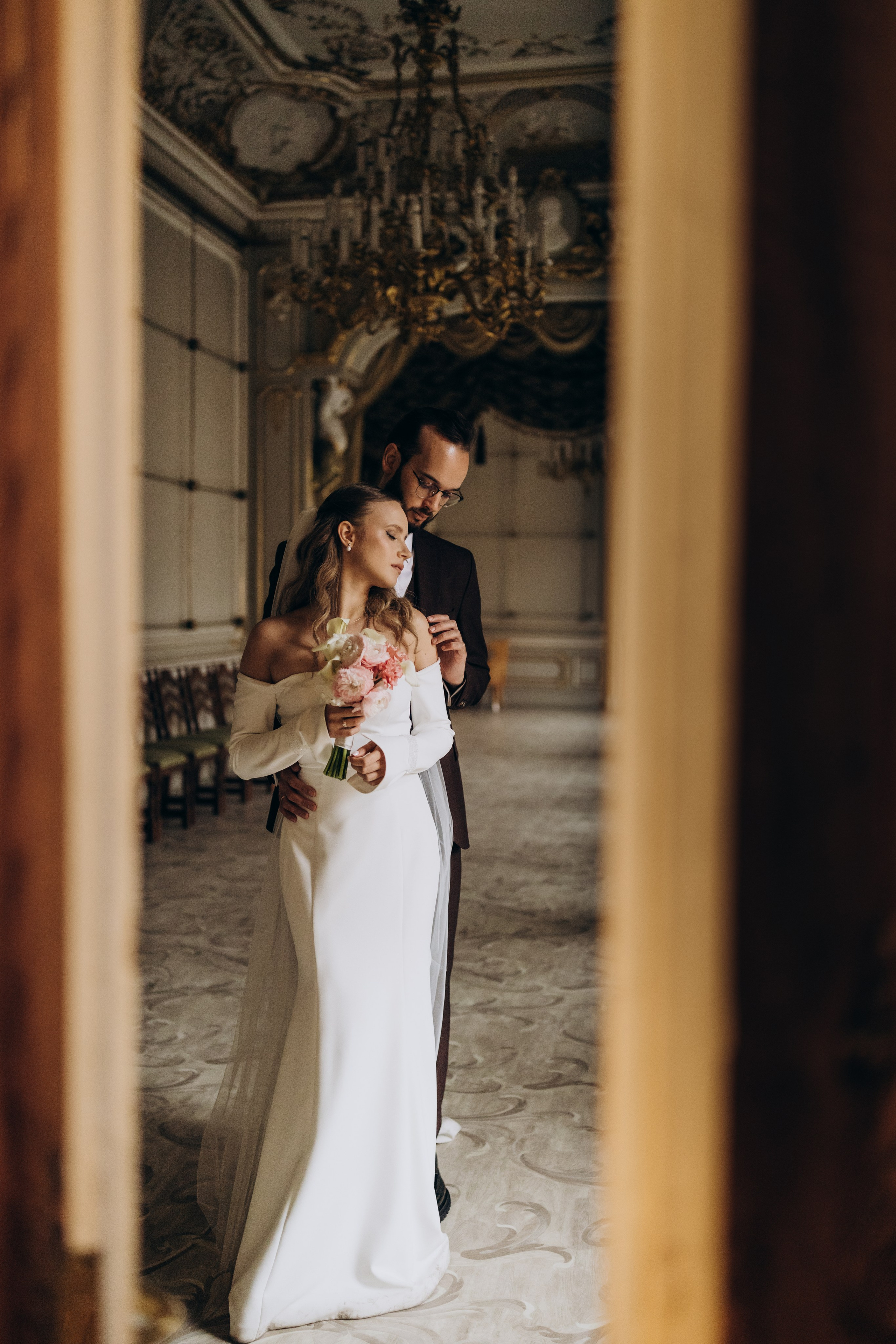 Юра и Полина | 2-й дворец и Половцова. Свадебный и love story фотограф в Санкт-Петербурге