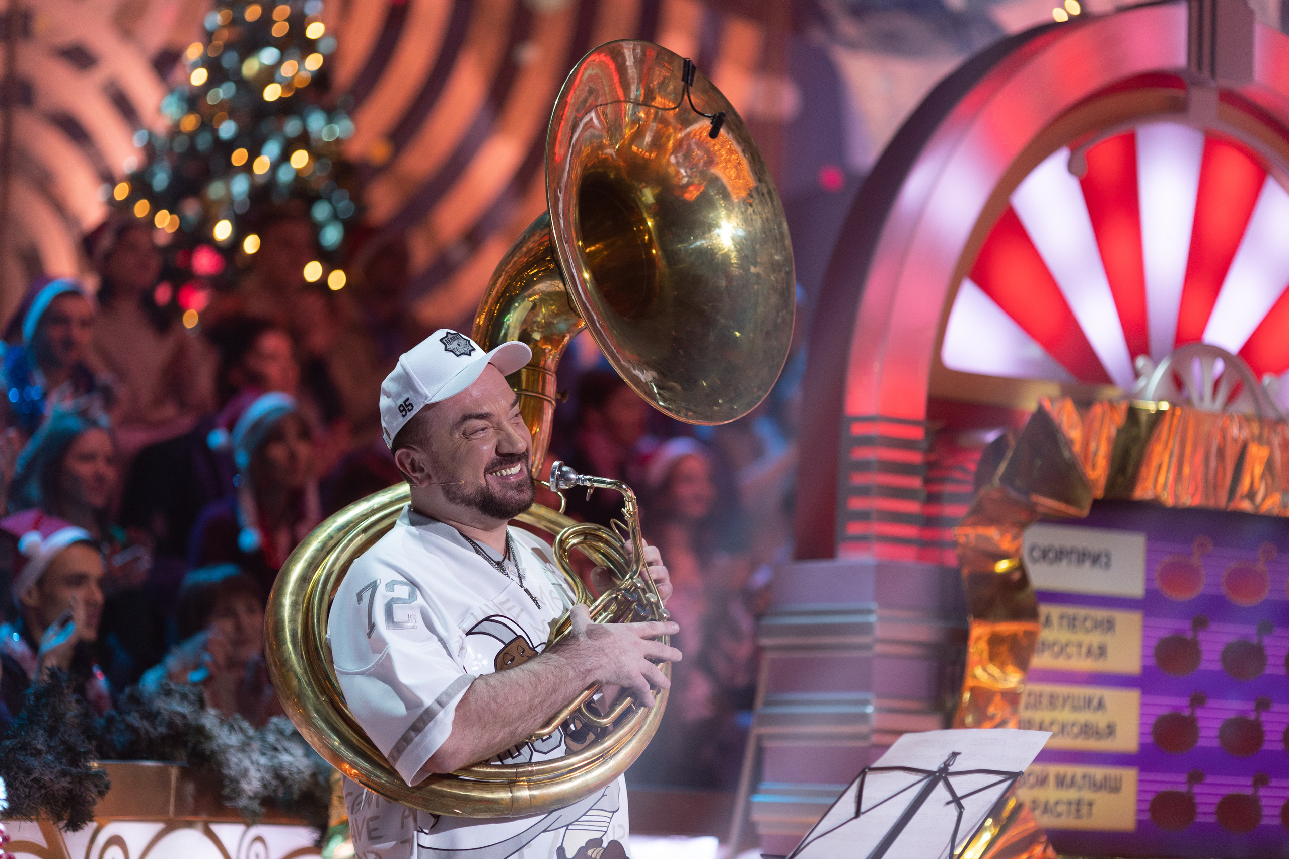 Угадай мелодию 2023. Свадебный и семейный фотограф