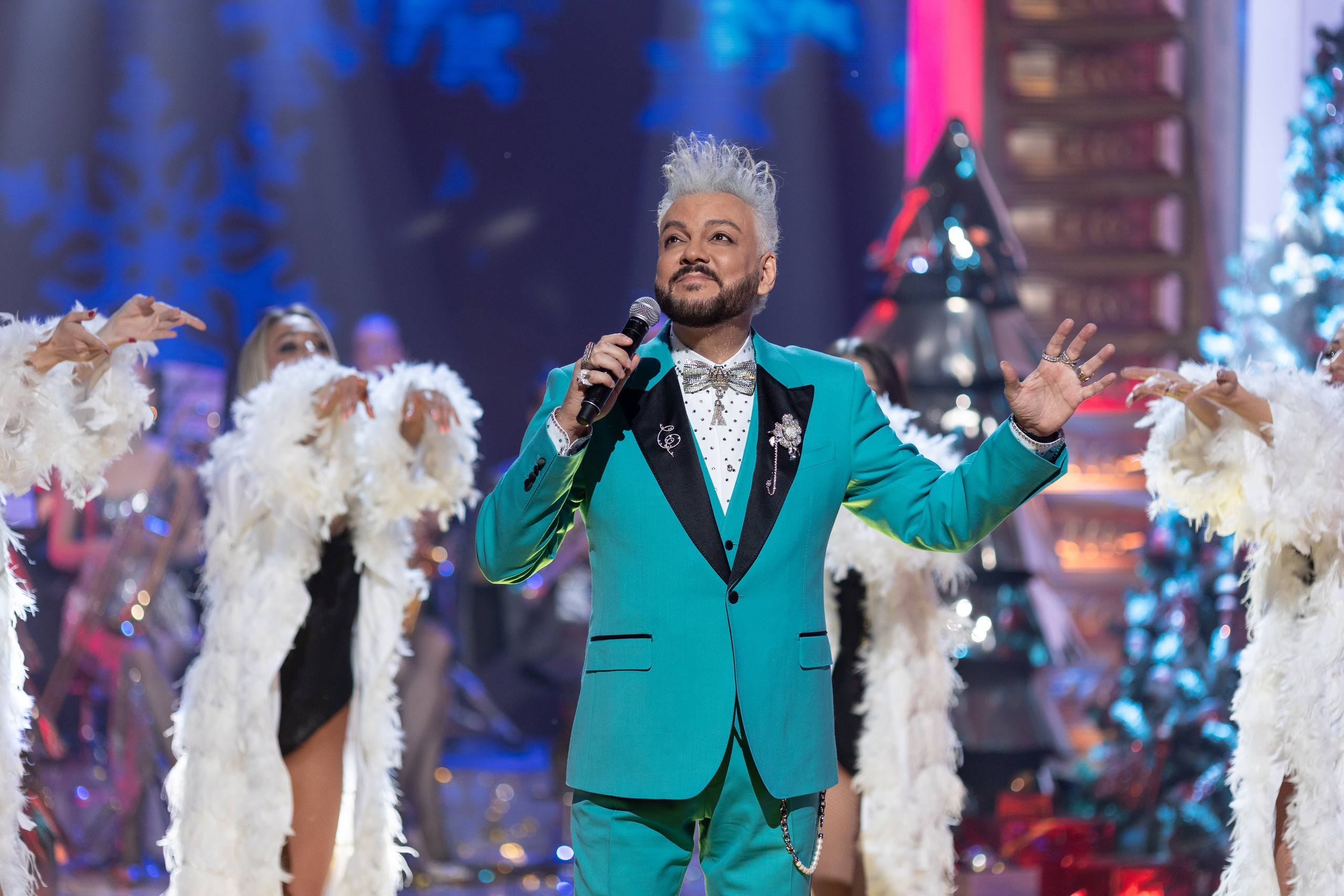 Угадай мелодию 2023. Свадебный и семейный фотограф