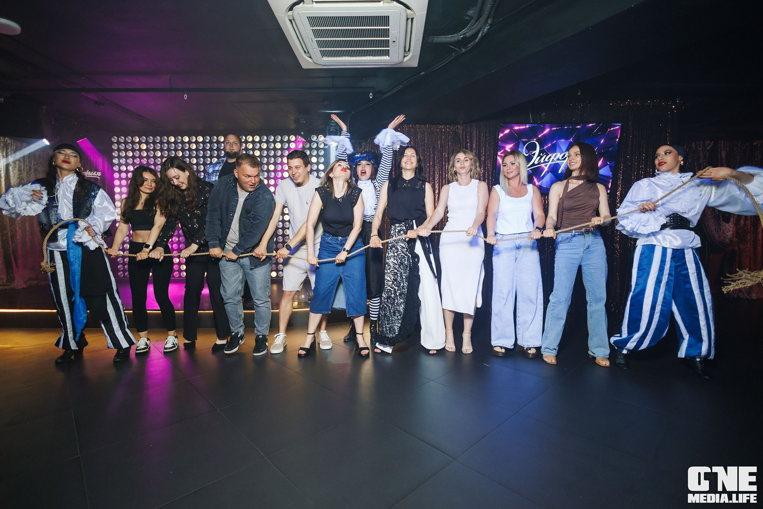 Фоторепортаж из караоке-клуба Эйфория. One Media Life: фоторепортажи, фотоотчеты с мероприятий и заведений