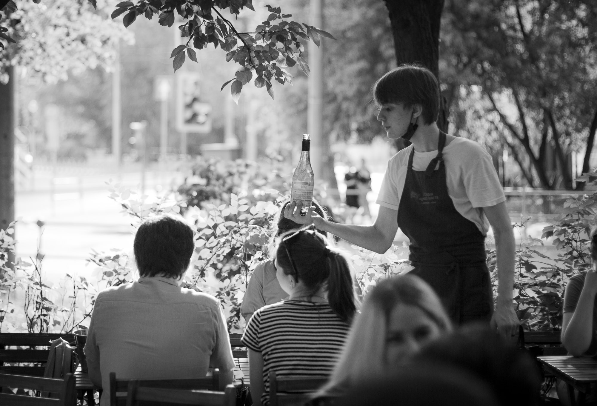 Концерт в летнем кафе Bollo. SaGaFOTO.ru