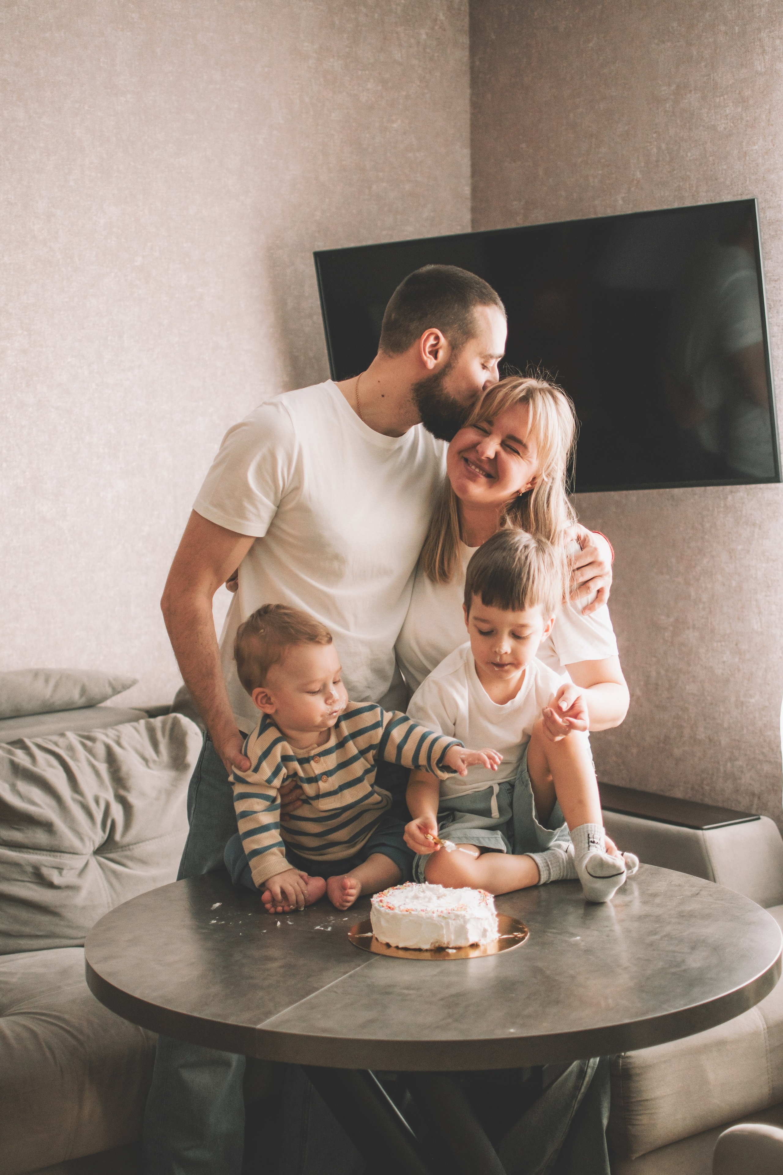 Годовасие в кругу семьи. Семейный и свадебный фотограф Губкинский и Ставрополь