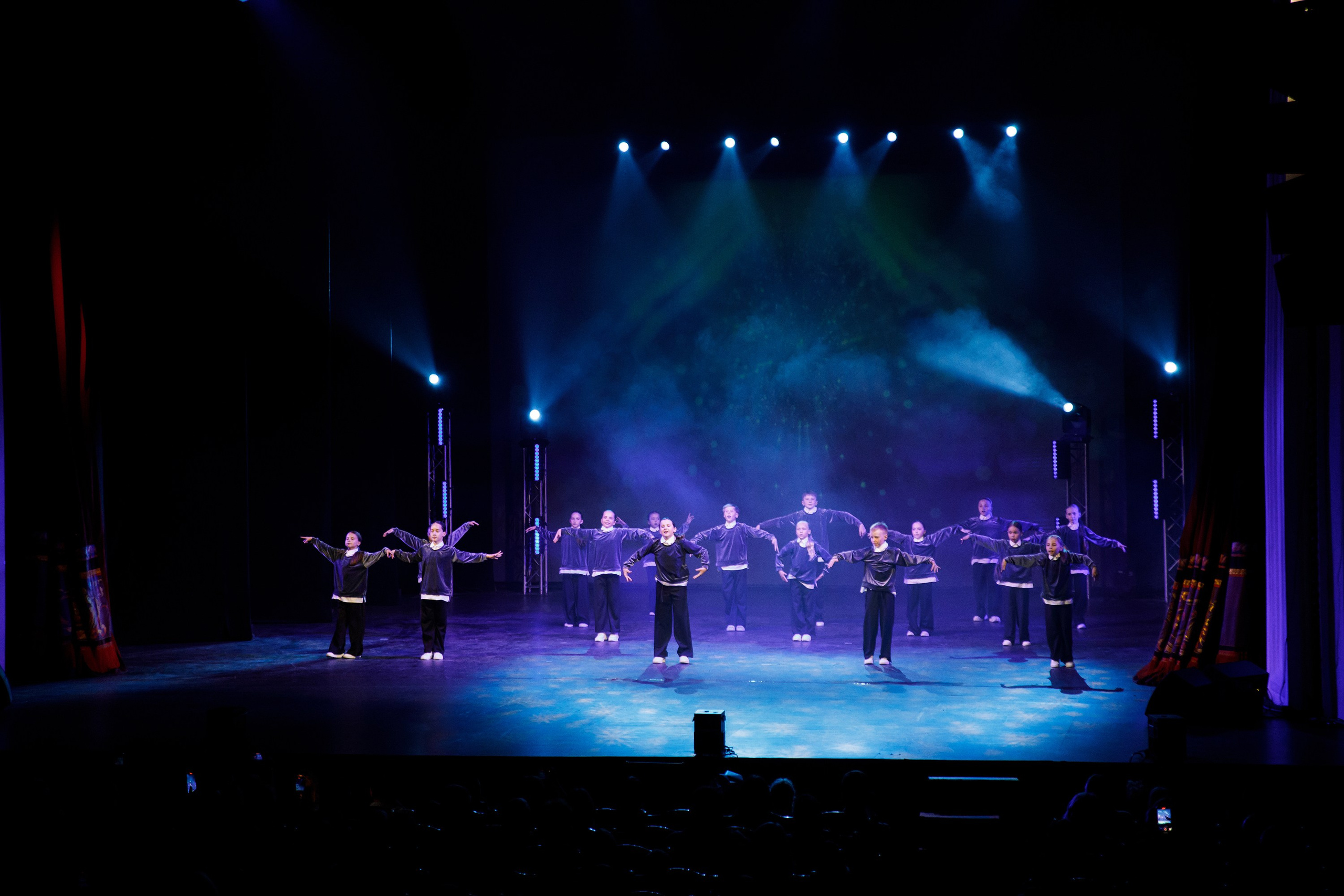 Отчётный концерт TODES Пермь. Фотограф Дмитрий Молчанов | Фотограф Пермь | Фотограф