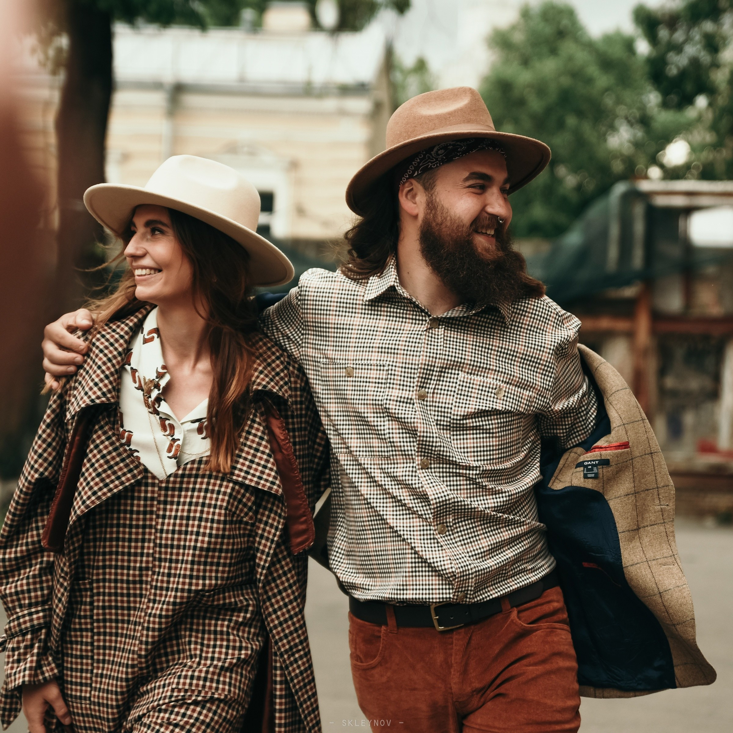Love-story в городе. Свадебный и travel фотограф в Волгограде, Сочи, Домбае, Европе