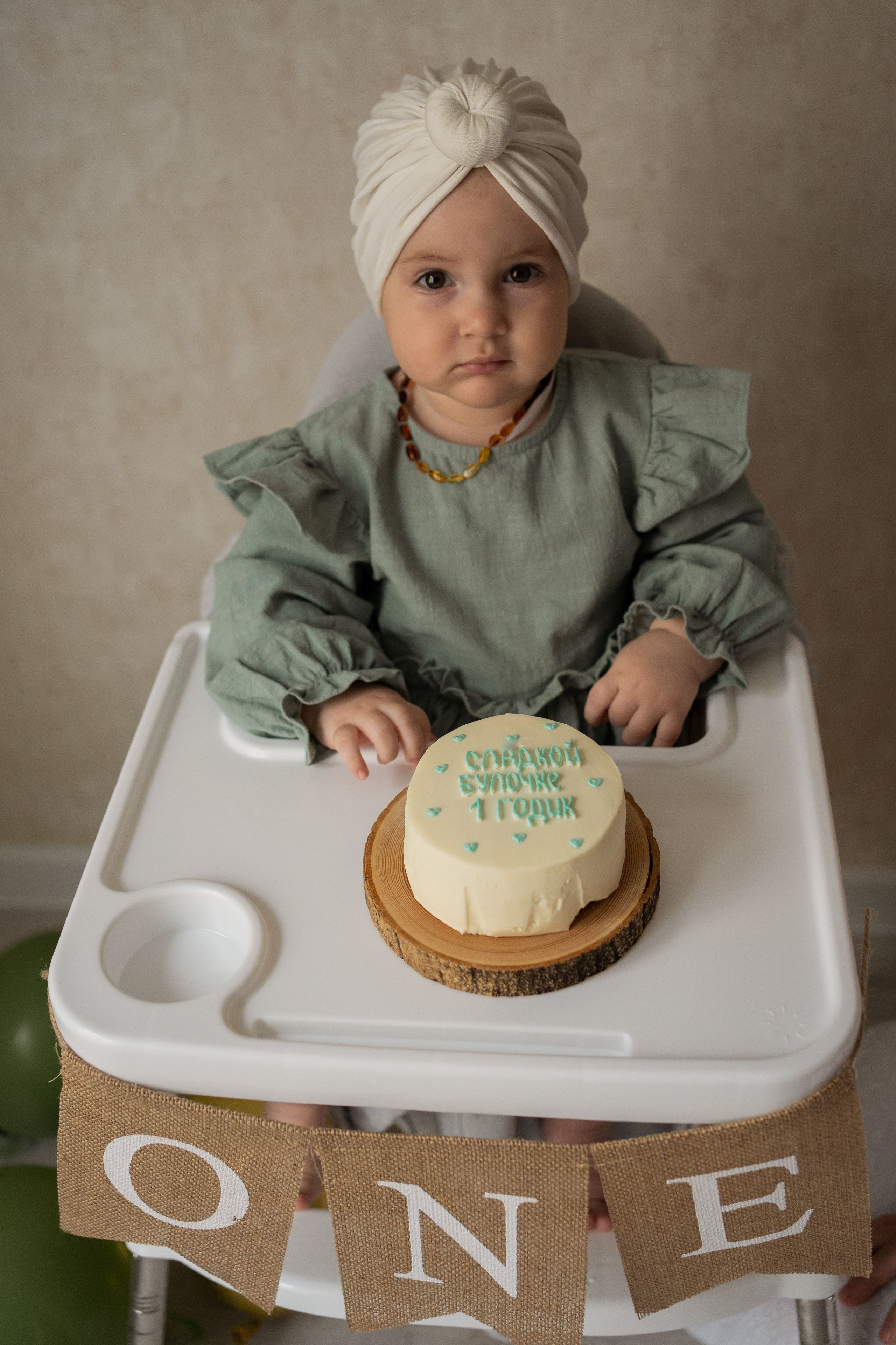 Домашняя фотосессия. Годик Еве. Фотограф грудного вскармливания в Москве Екатерина